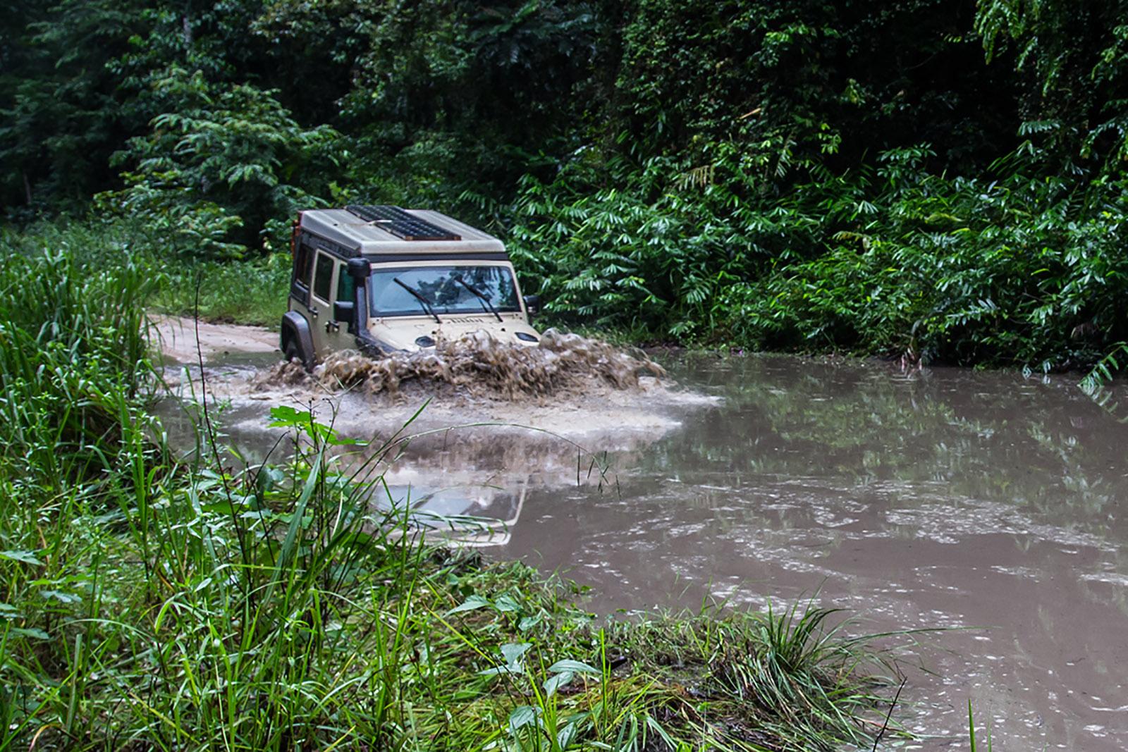 Jeep Gladiator Gladiator Build & Adventure - 18 months around Australia with The Road Chose Me gabon-jeep-river-crossing-loango-np-med