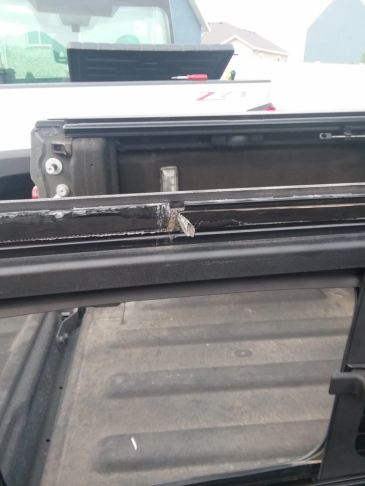 Jeep Gladiator Roof leak in back 20210901_094710