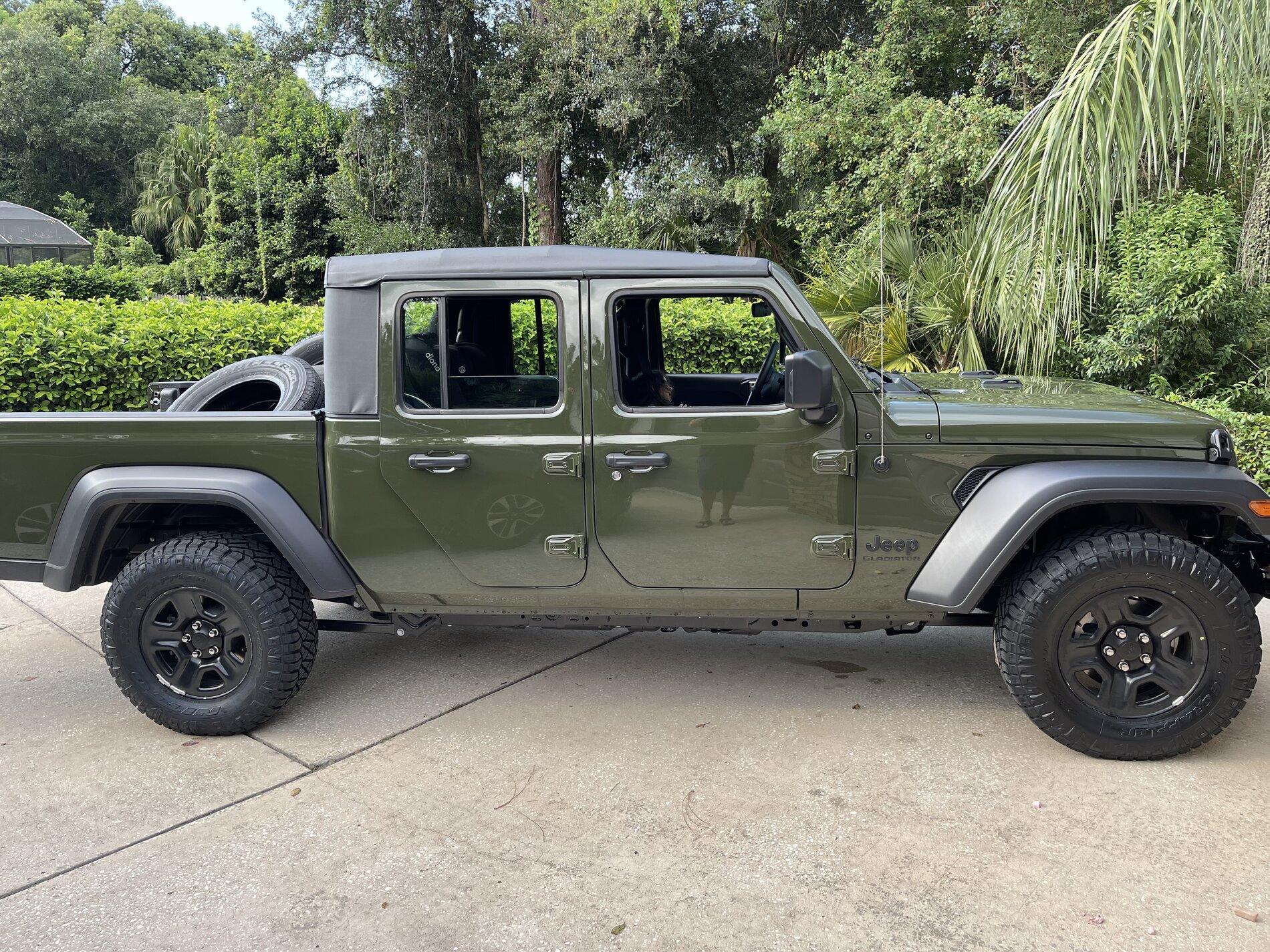 Jeep Gladiator Can Mojave tires fit on Sport S stock wheels?!?! 01937DC9-F766-490C-927A-E17E48FFE5A2