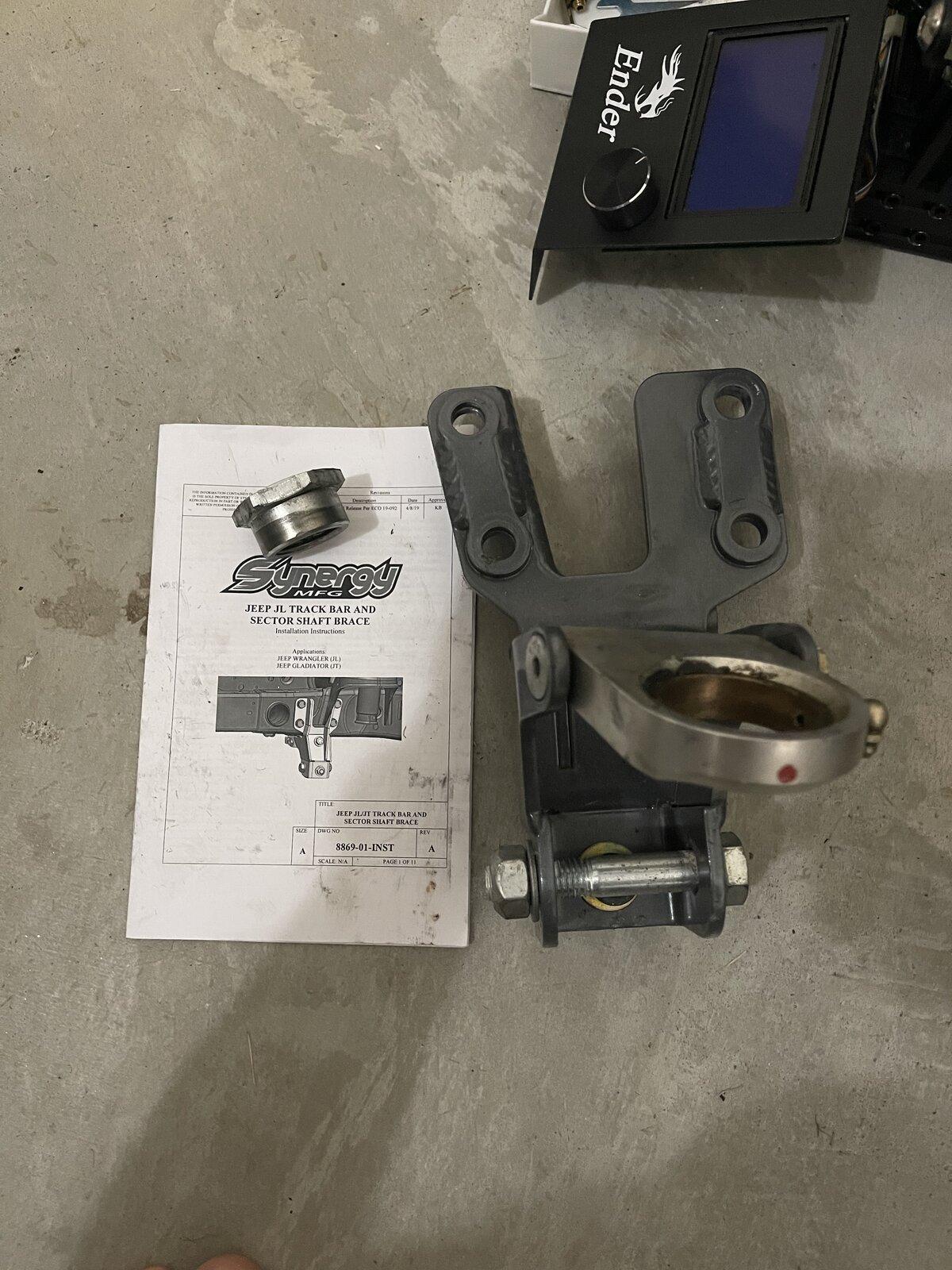 Jeep Gladiator Jeep JL/JT Sector Shaft Brace 4 Sale 8B162402-8CA7-4608-9F00-143849C454CA