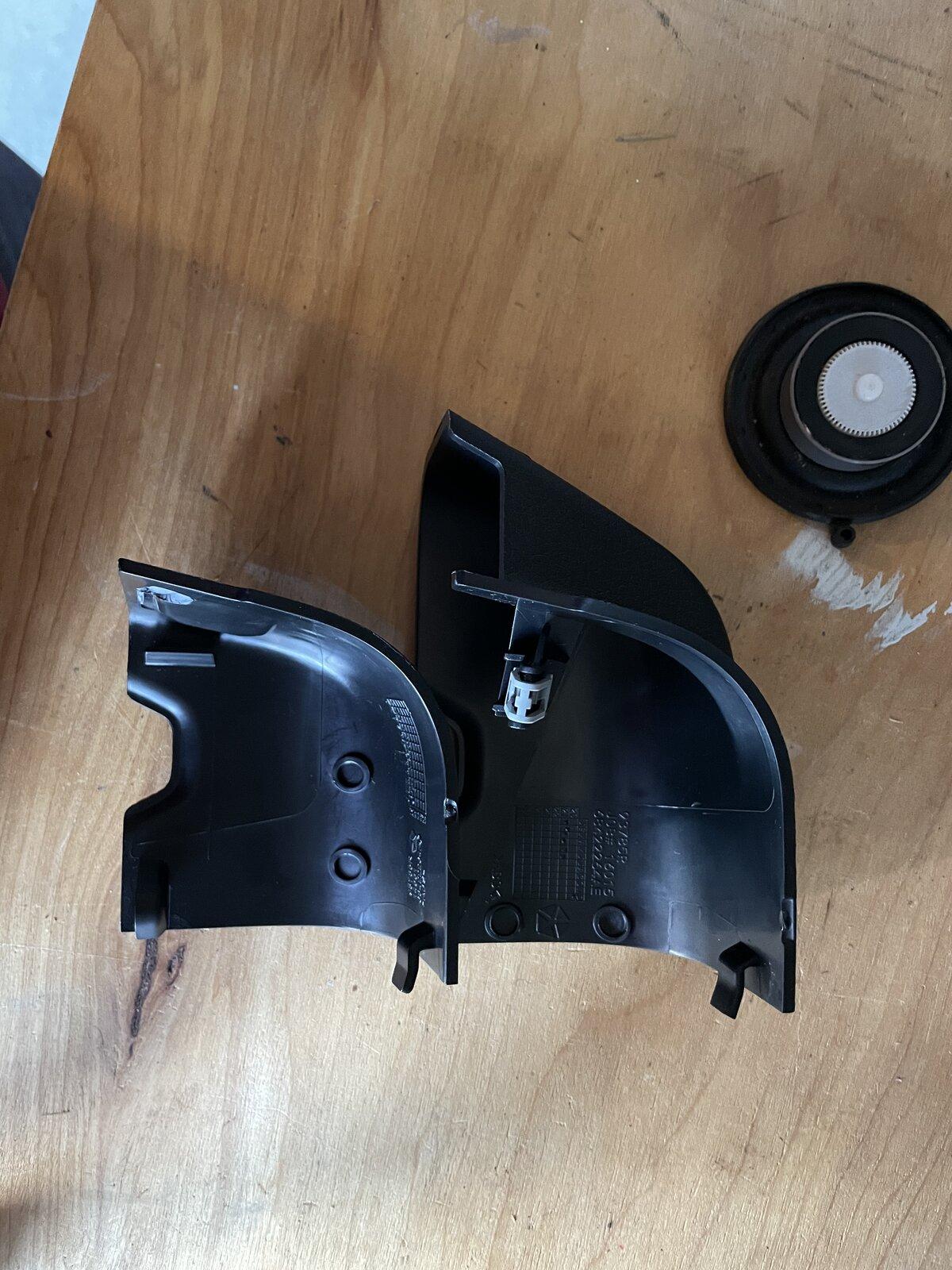 Hard top close out cover confusion | Jeep Gladiator (JT