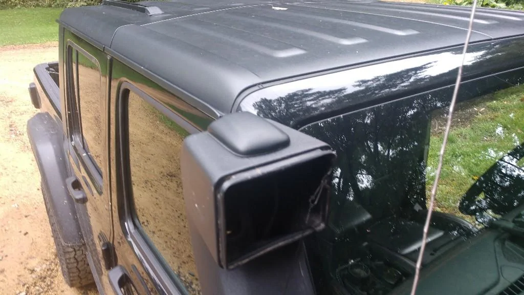 Jeep Gladiator Moving the XM antenna to Mopar snorkel xm02