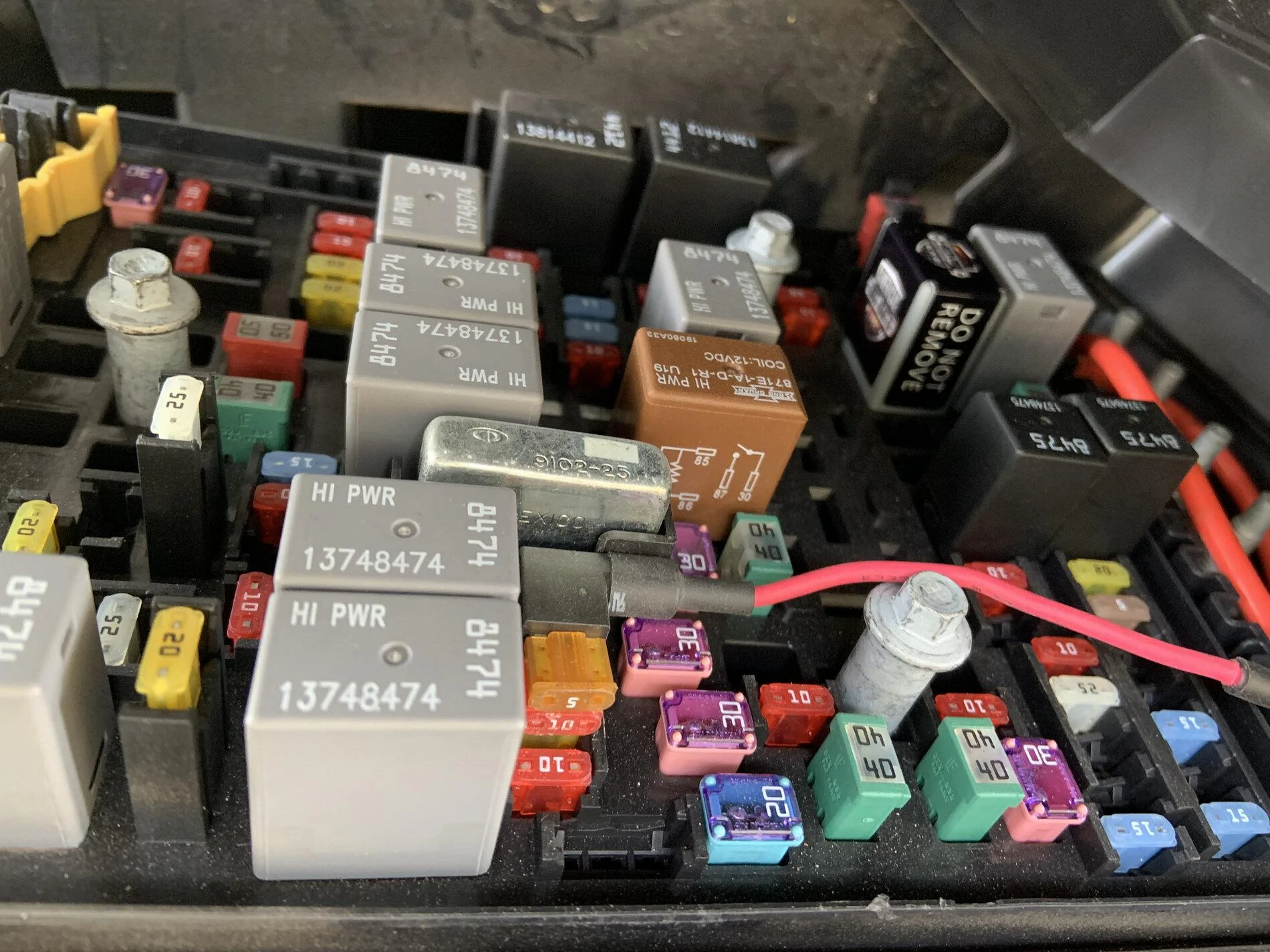 Jeep Gladiator Anyone using a Dc to Dc charger for a second battery? DB86C58B-5D0C-4EC6-998D-9978FCD23FE6