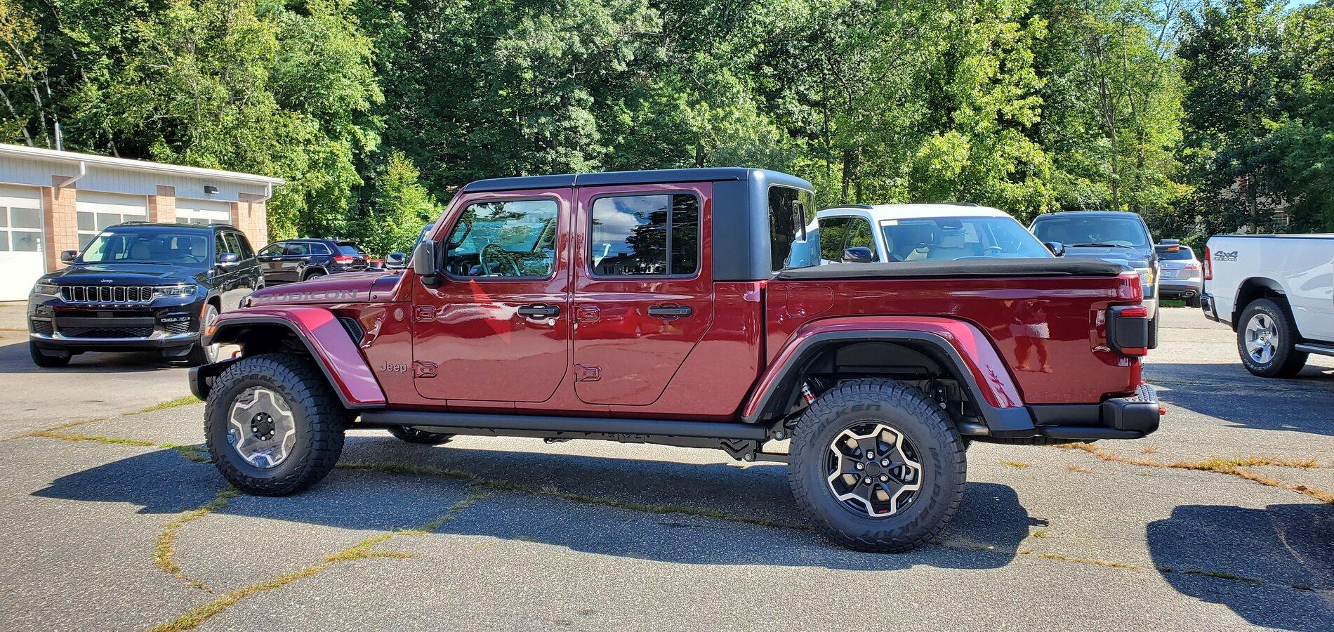 Jeep Gladiator Snazzberry Gladiator JT club 20210906_151542