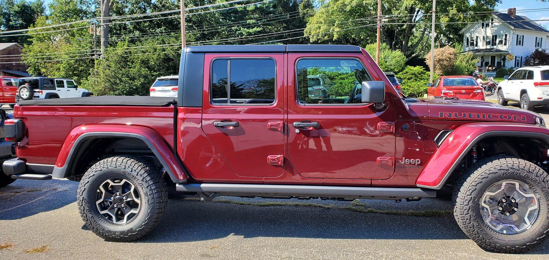 Jeep Gladiator Snazzberry Gladiator JT club 20210906_151412