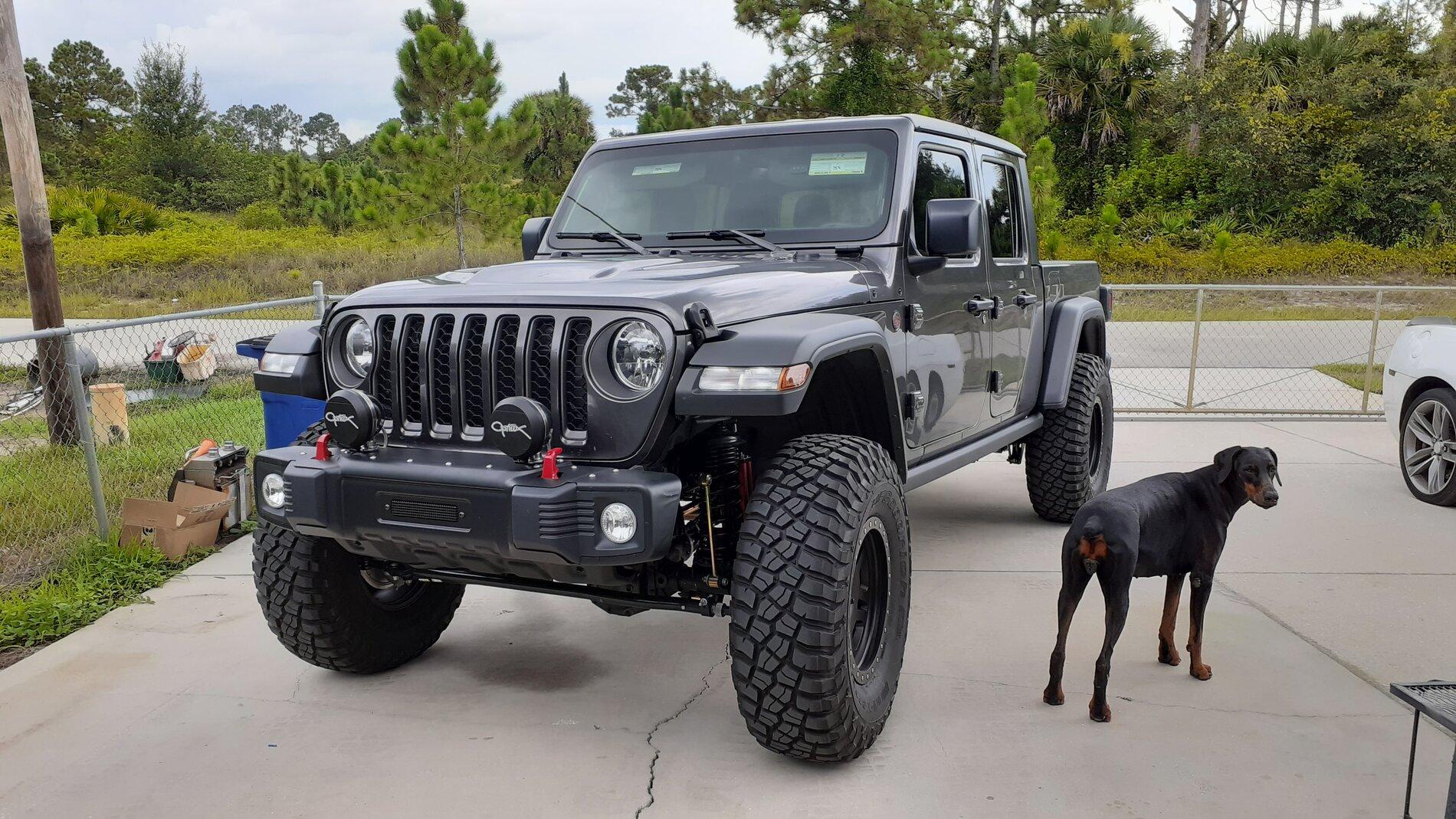 Jeep Gladiator Maguson supercharger installed on the Mojave, and why TVS is better than Centri hella iso