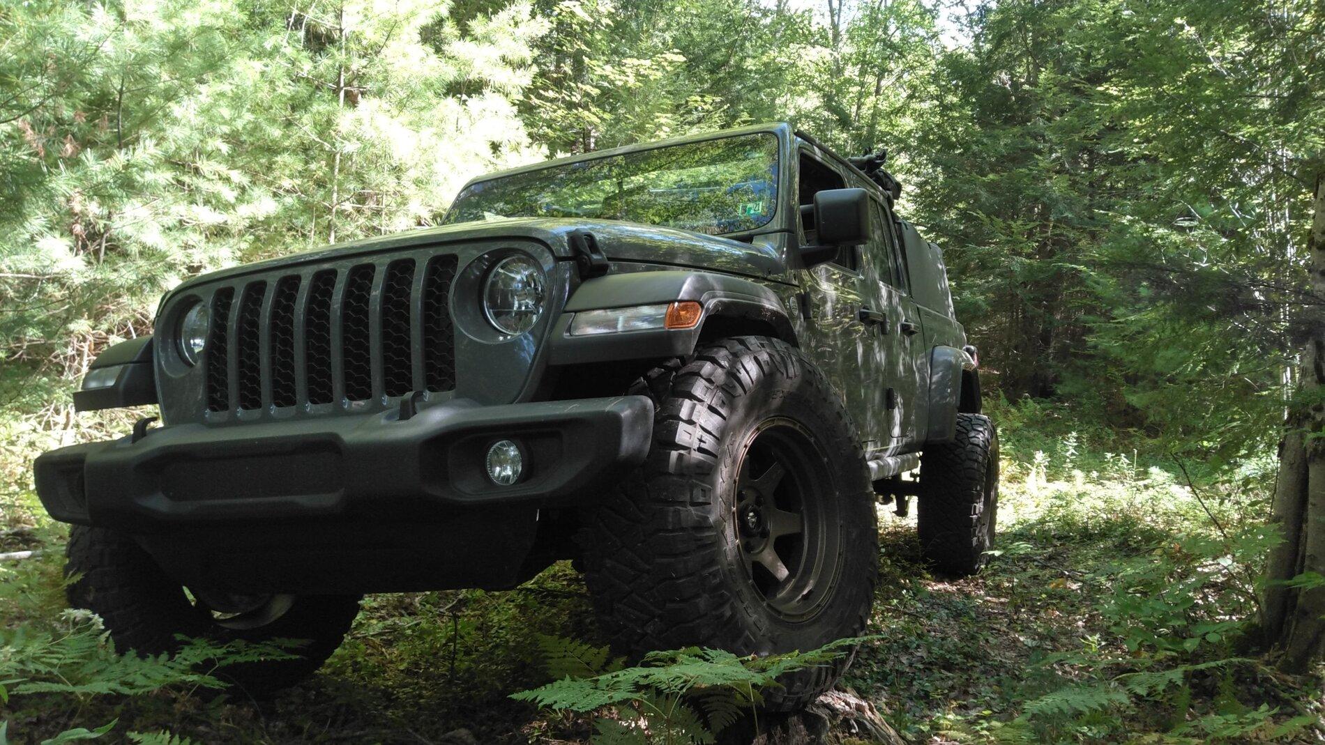 Jeep Gladiator Largest Tire size, max tow without lift. KIMG2018.JPG