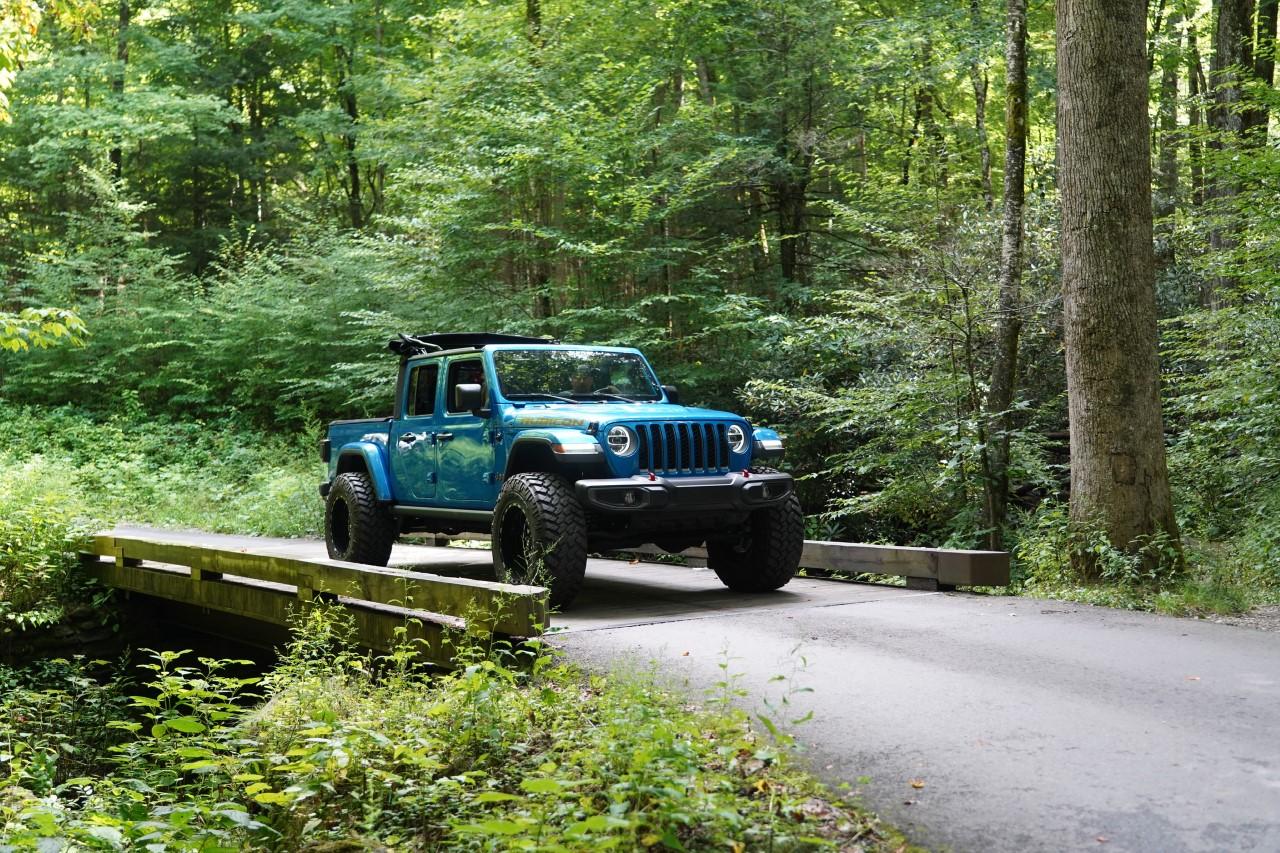 Jeep Gladiator HYDRO BLUE PEARL Gladiator JT Club thumbnail_IMG_0120
