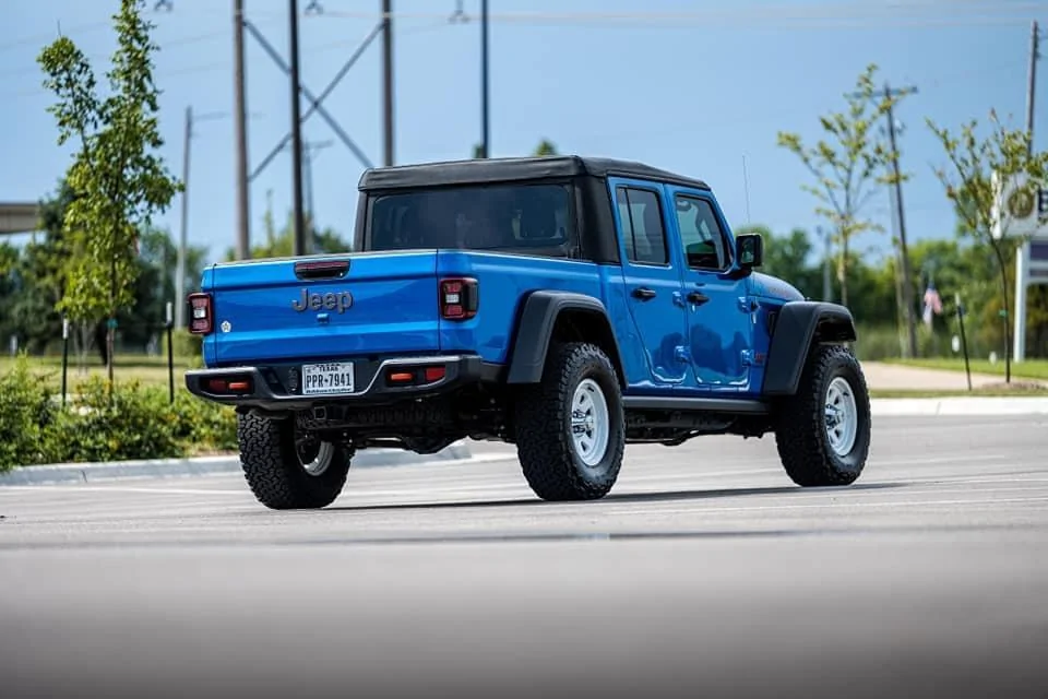 Jeep Gladiator 5 Year Ceramic Coat 4EA28582-6601-4A78-BD44-29C283D88F86