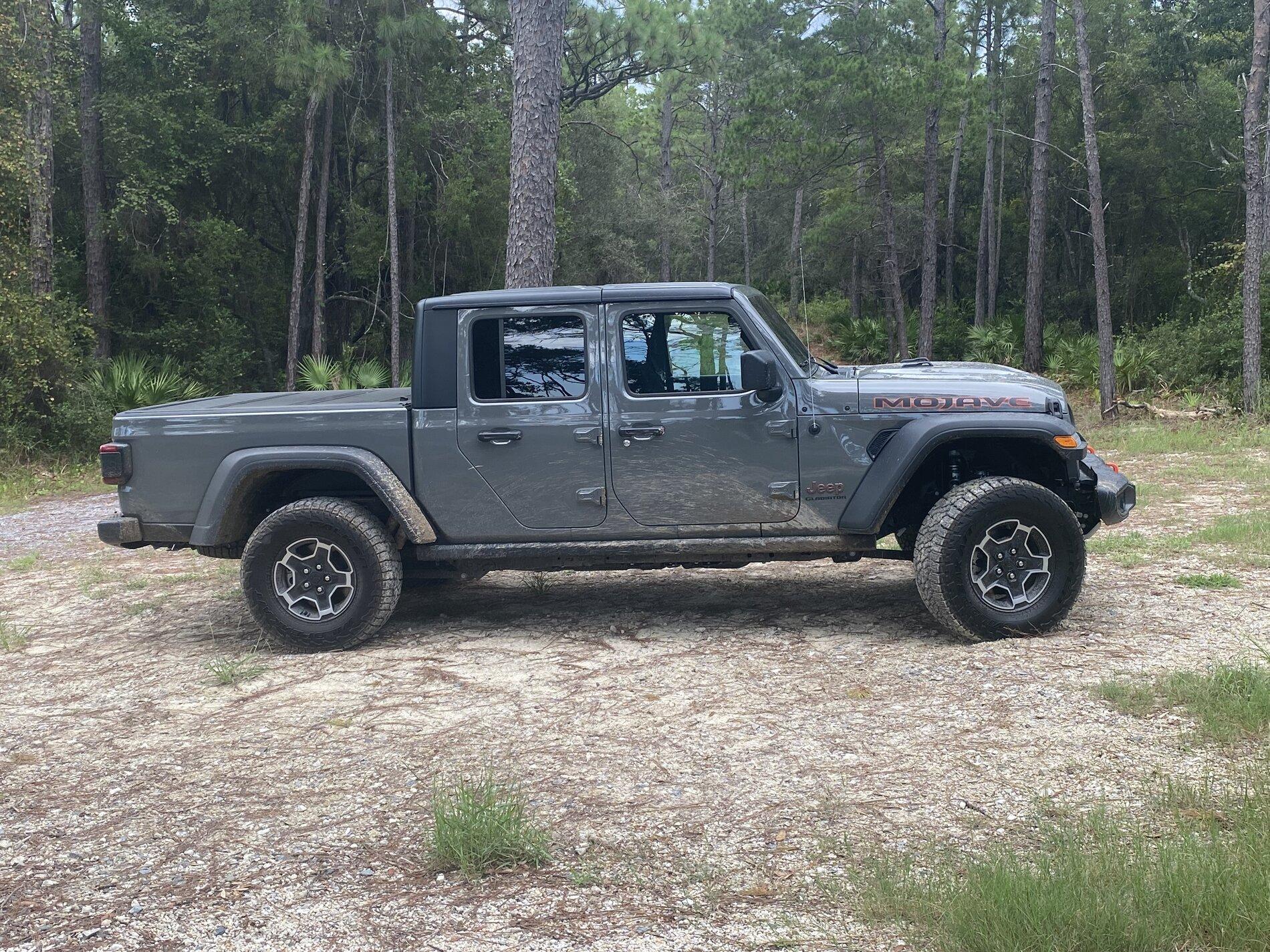 Jeep Gladiator Took Delivery of Your JT? Sign in Here! IMG_5039