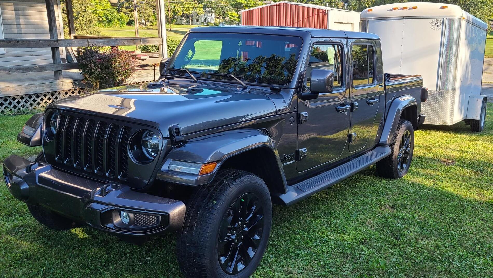 Jeep Gladiator Gladiator 3l turbo diesel and Silverado 3l turbo diesel.  I’ve got both so mini review. UPDATE! RsGPj9m