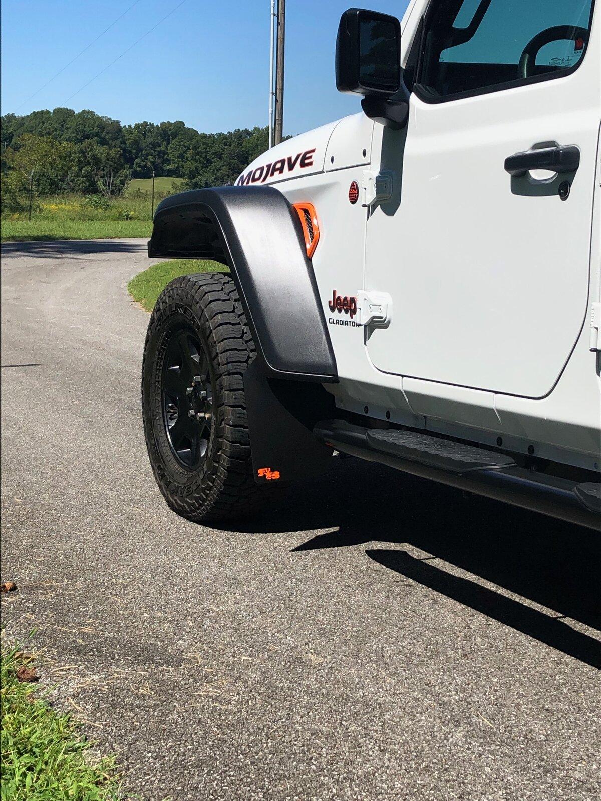Jeep Gladiator Rokblokz Installed Jeep flaps a