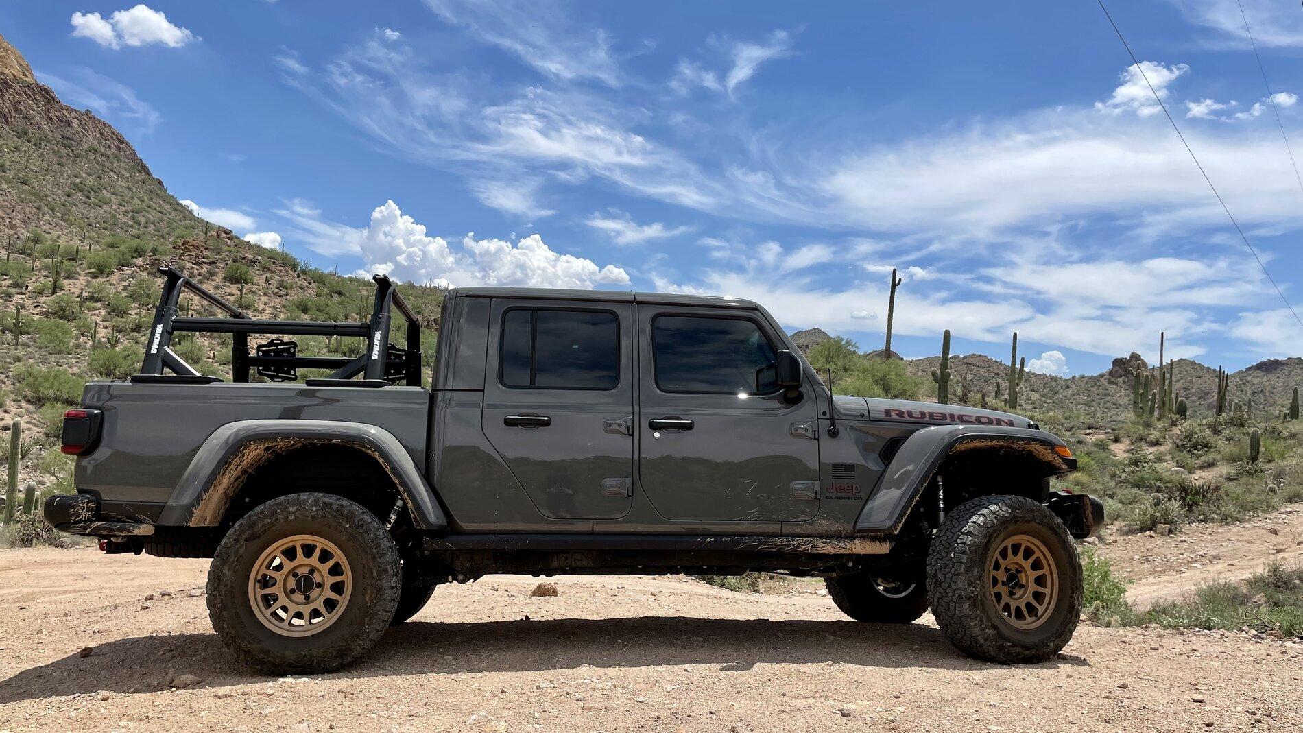 Jeep Gladiator 2.5” lift with 35” tires 2E5EC4FD-F396-4242-9B7A-96357173757C