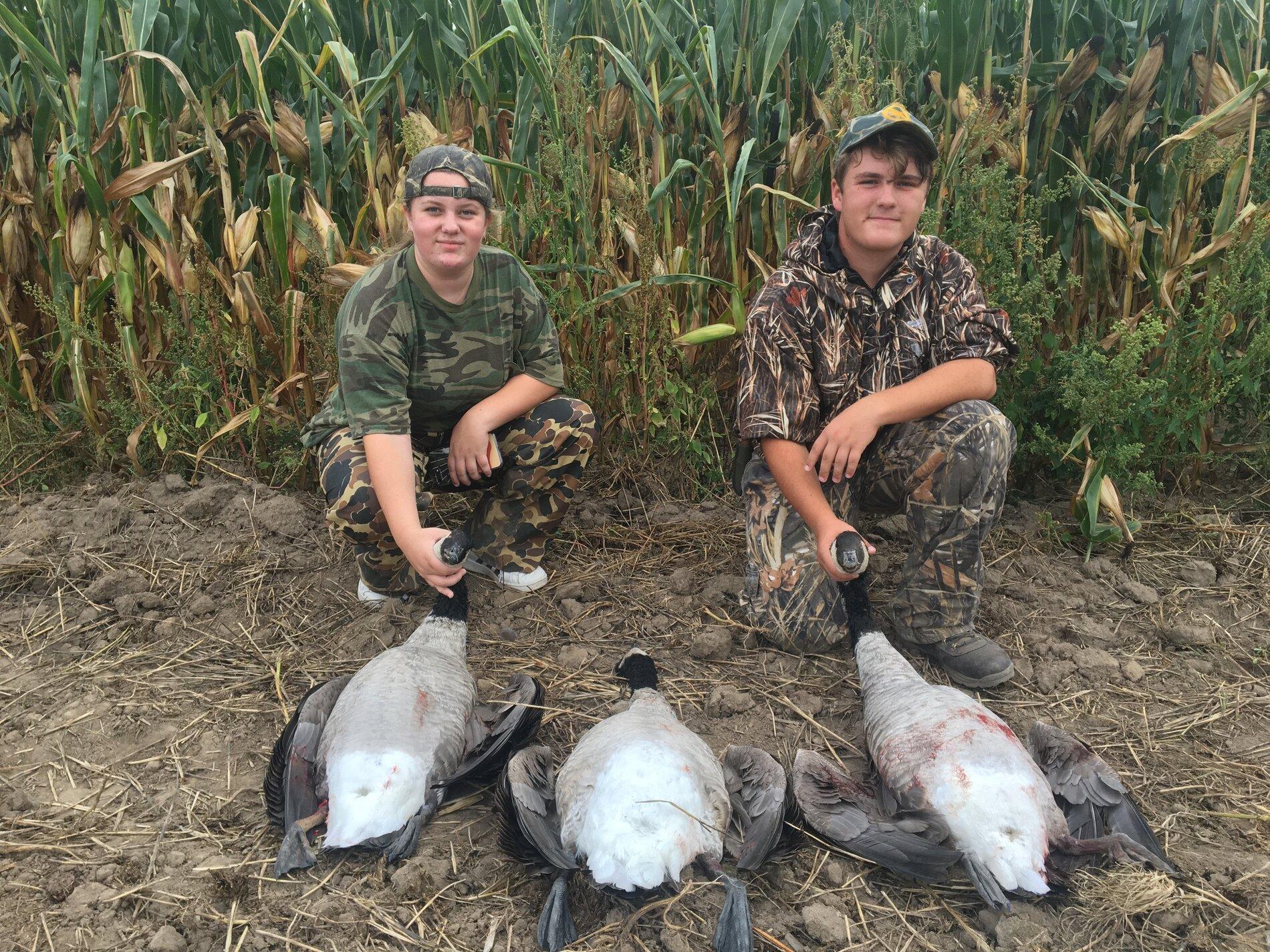 Jeep Gladiator Took the kids goose hunting Geese