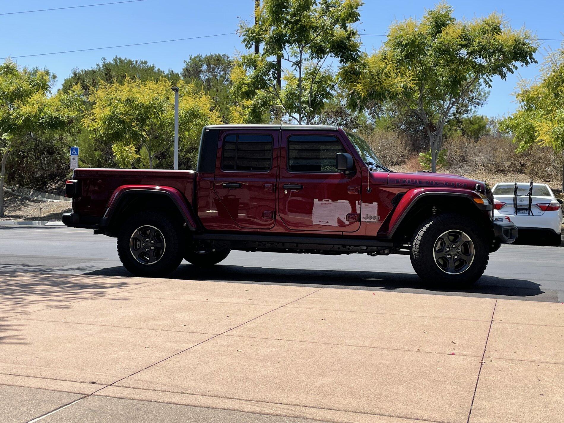 Jeep Gladiator 20 Overland to 21 Rubicon A0AA2D8A-44D6-4319-948F-487E7673304A