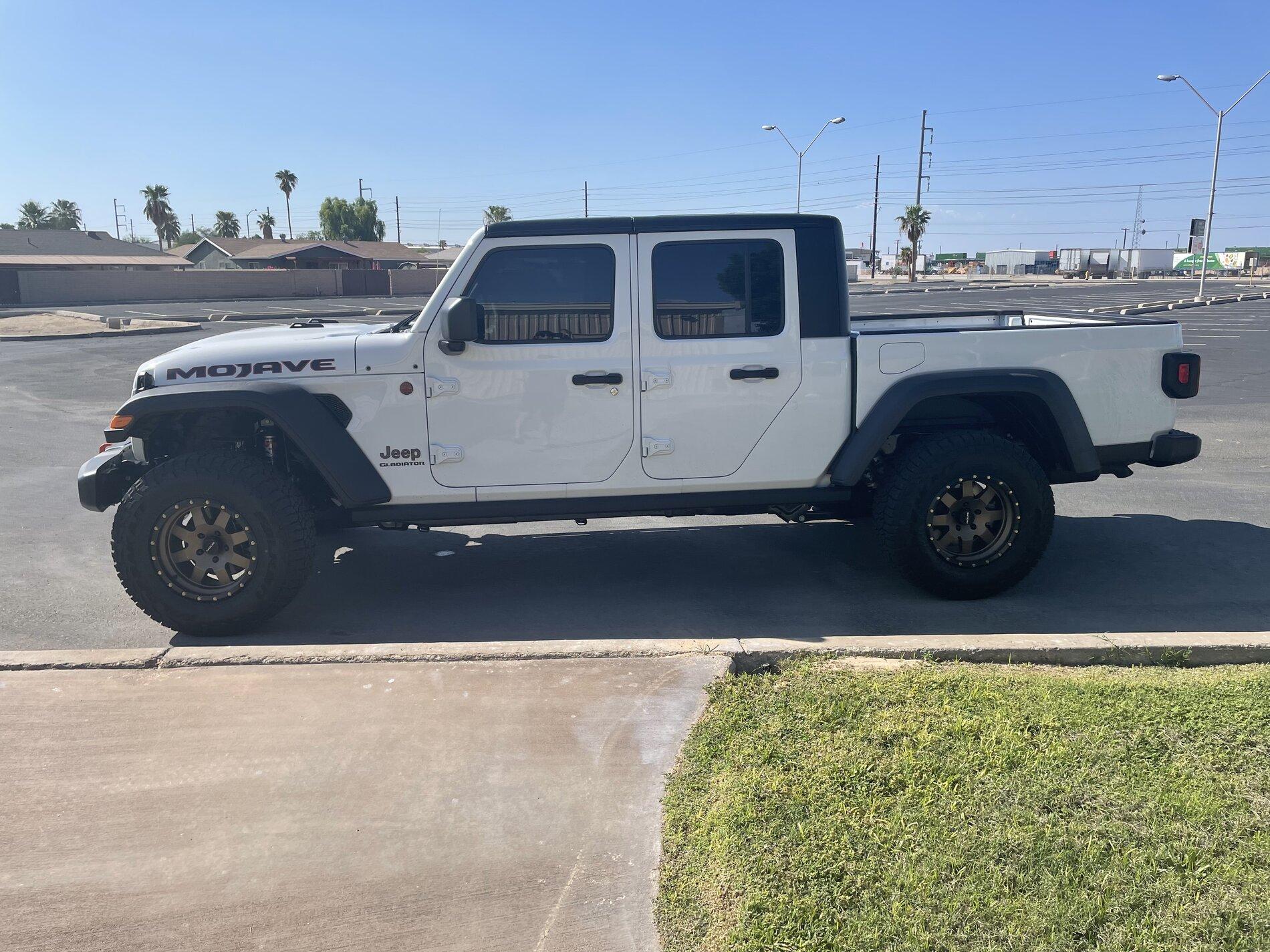 Jeep Gladiator Pictures Wanted - 33’s 0A2AB7A1-7F6F-4969-8A81-73B0213C2091