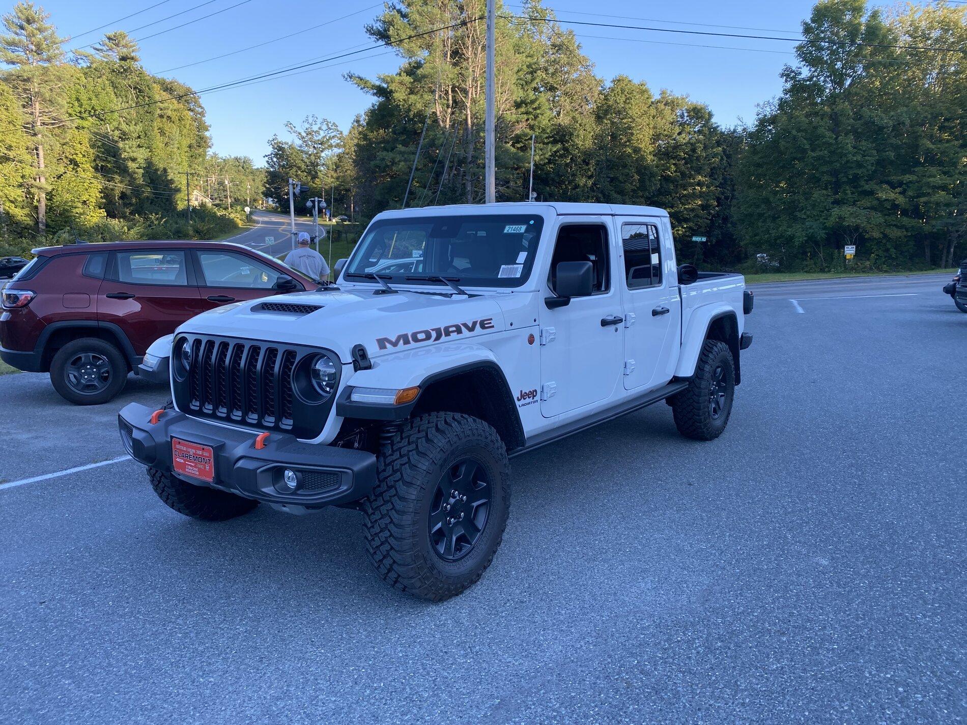 Jeep Gladiator MOJAVE Edition Gladiator JT Club 49581CF6-FBAA-482F-A5D5-4EA0C0CFC51A