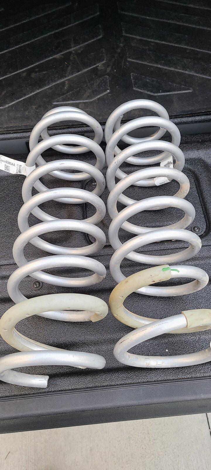 Jeep Gladiator Mojave shocks and coils 20210830_190130
