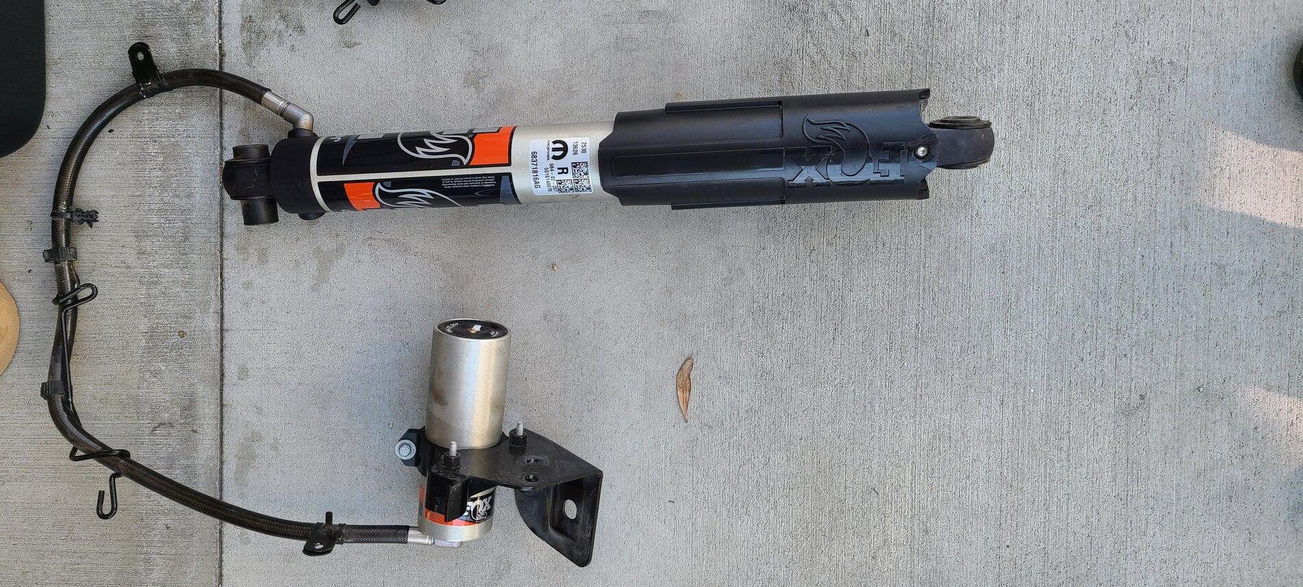 Jeep Gladiator Mojave shocks and coils 20210816_152621
