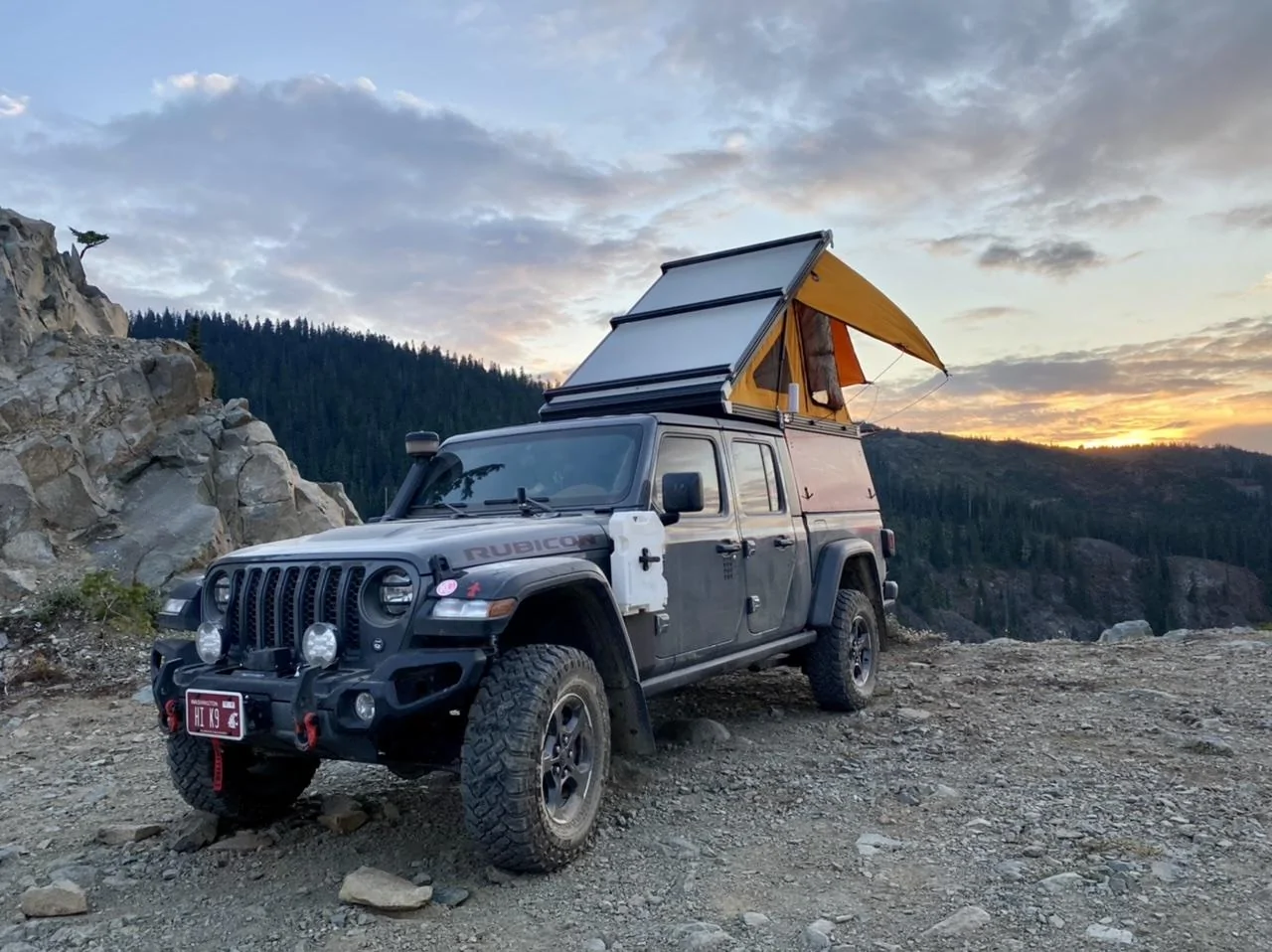 Jeep Gladiator Gladiator Glamour Shots 9EFC521E-99D4-4BC2-A135-A203250118CA