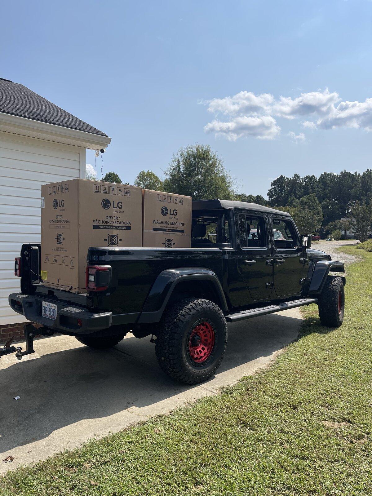 Jeep Gladiator What did you do WITH your Gladiator today? 6FBDD8F8-5C85-4C2B-A83C-C08D74125469
