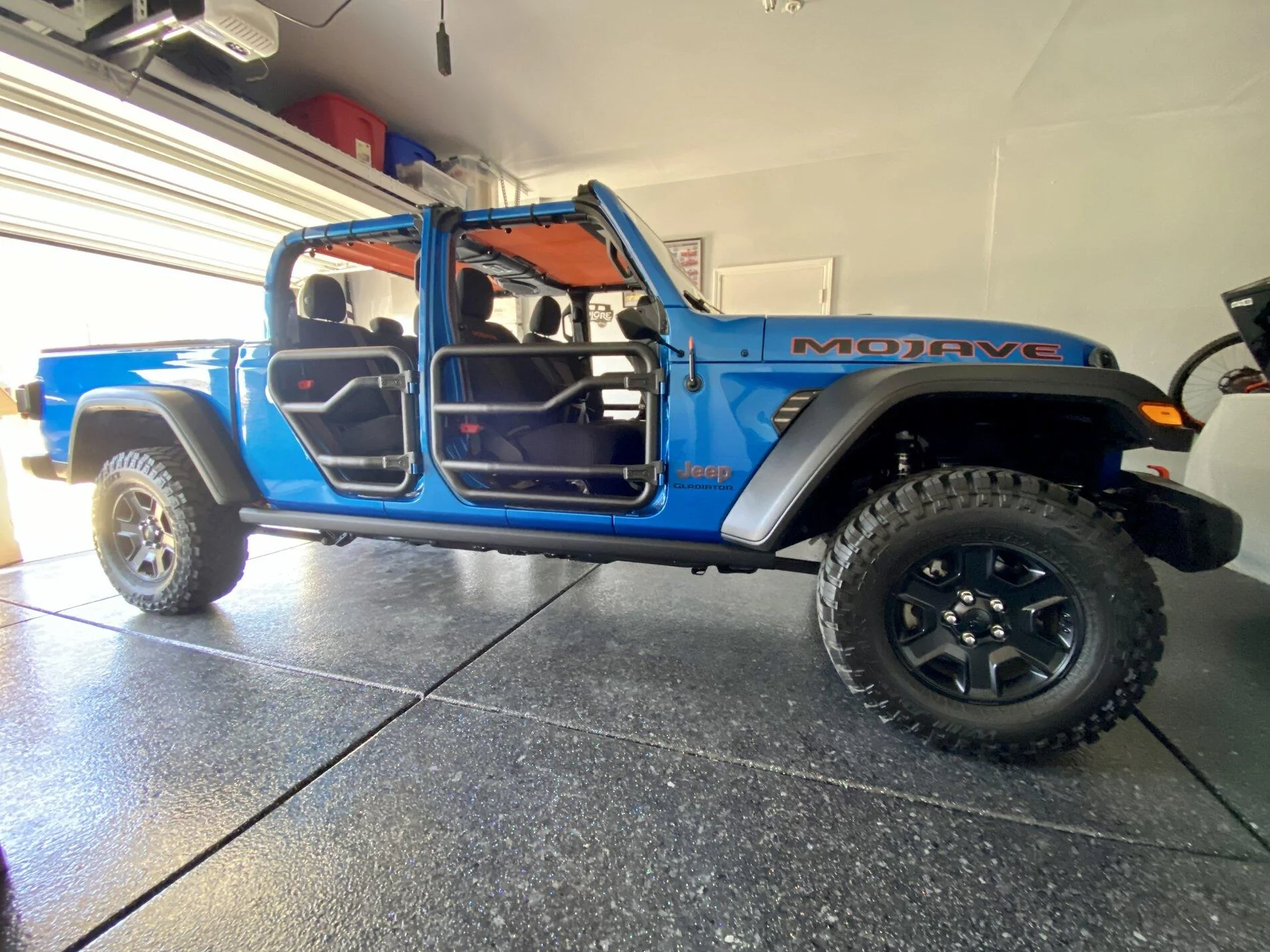 Jeep Gladiator MOJAVE Edition Gladiator JT Club E4BE28C0-93CA-402F-B4AB-F3F82191935F