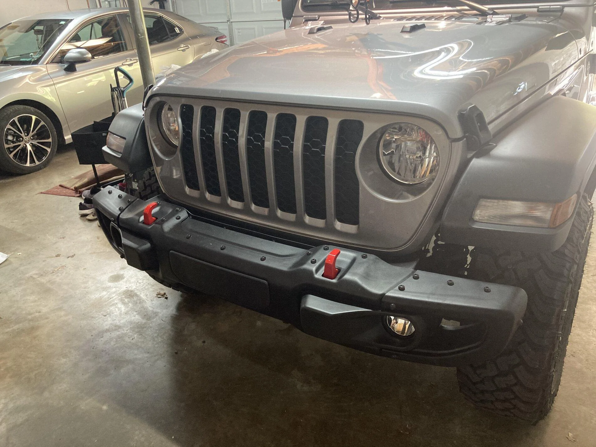 Jeep Gladiator $800 MOPAR steel bumper/steel skid plate 7AAE35ED-C6FD-4A65-AC48-01E300636C19