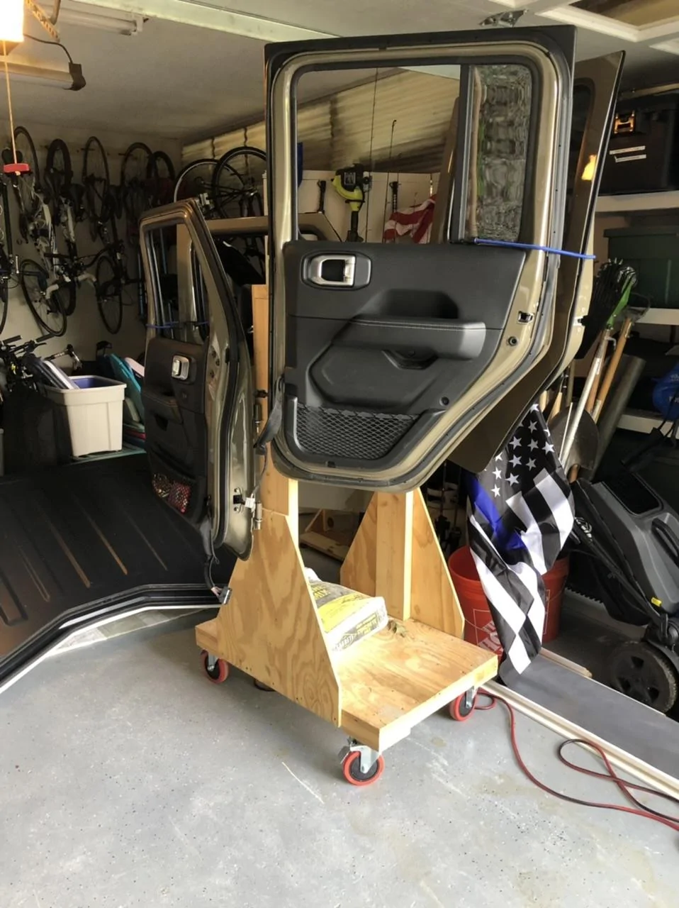 Jeep Gladiator Door cart E5E31828-6CE2-4E94-B7E3-E0429B068A4A
