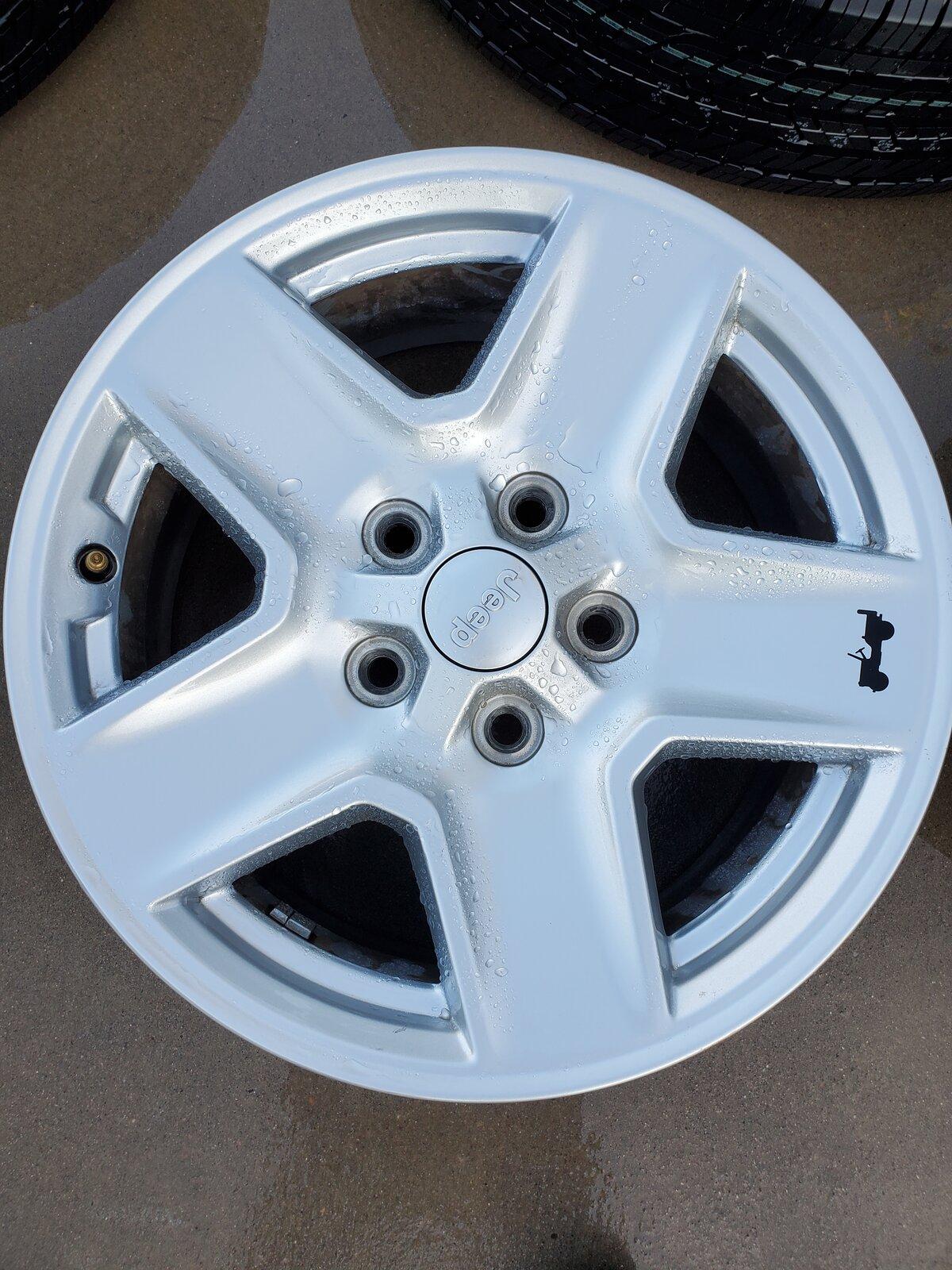 Jeep Gladiator Sport S Wheels 20210911_183900