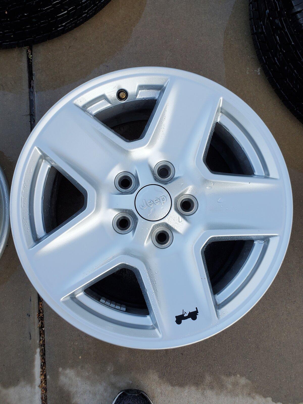 Jeep Gladiator Sport S Wheels 20210911_183855