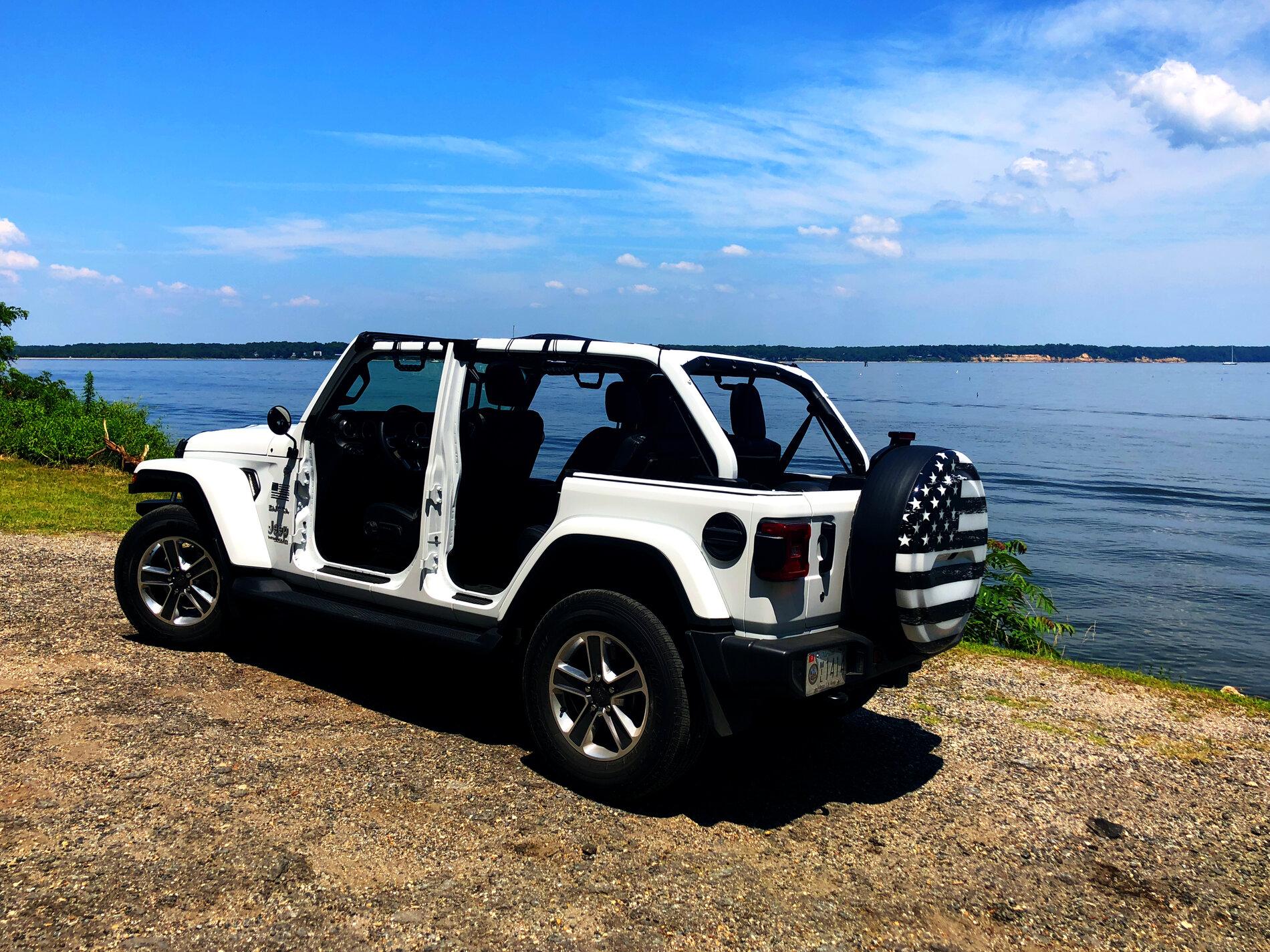 Jeep Gladiator Jeepers of Maryland 36863218-1DDA-49F9-B963-1F9875AEDBF9
