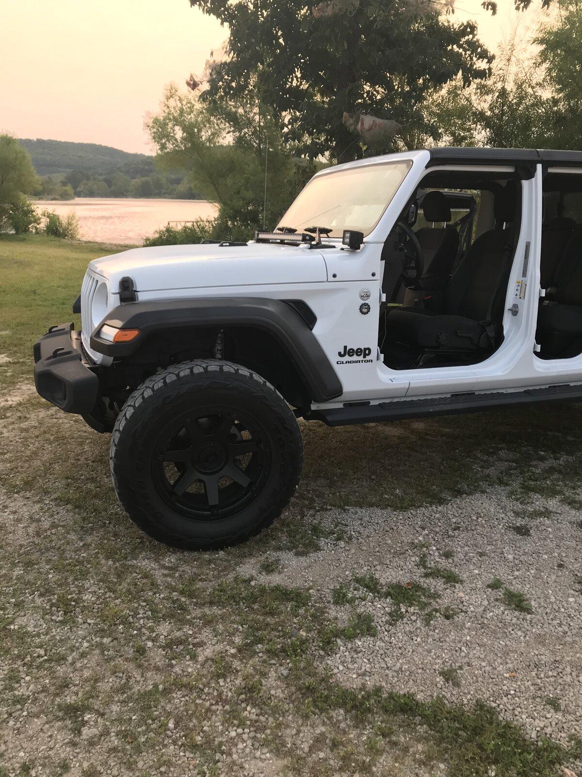 Jeep Gladiator New to jeep 35 or 37’s B5E69161-CB54-4377-BB3F-3DA9DF30C878