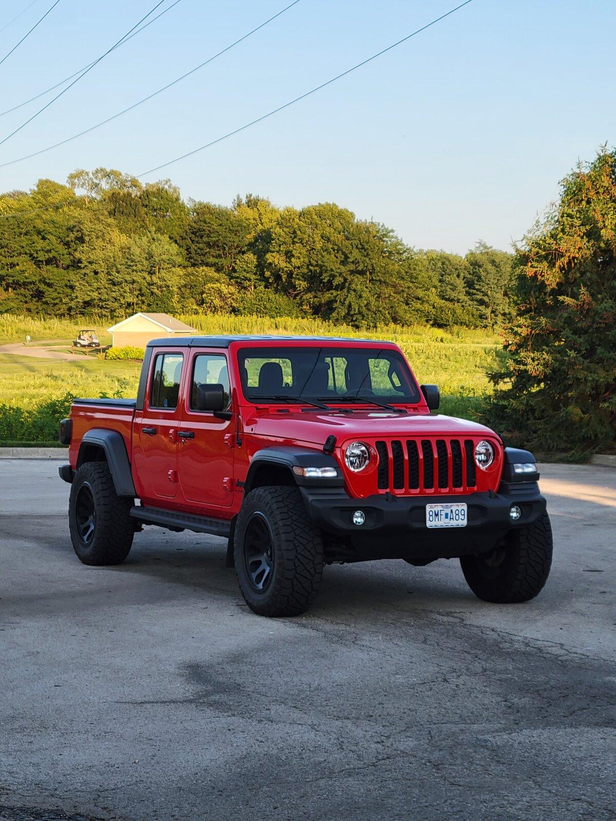 Jeep Gladiator Bare bones sport manual 20210821_191531