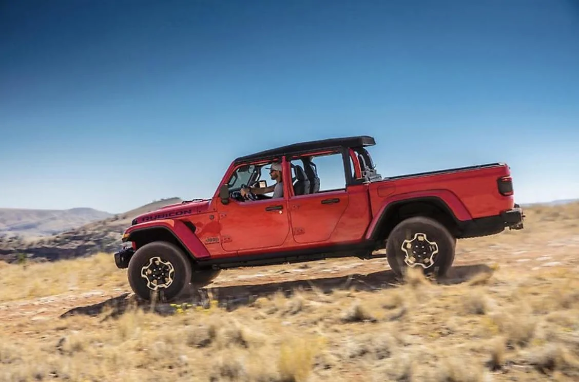 Jeep Gladiator Jeep Performance Parts (JPP) Introduces New Half Doors For Gladiator (as Part of Dual-Door Group) Screen Shot 2021-09-14 at 2.47.52 PM