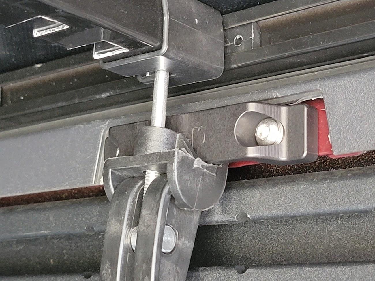 Jeep Gladiator Needed a JG Rear bed latch. 1pM8-yzpT_XoPVd2HOJLy-6Xw=w1300-h975-no?authuser=0