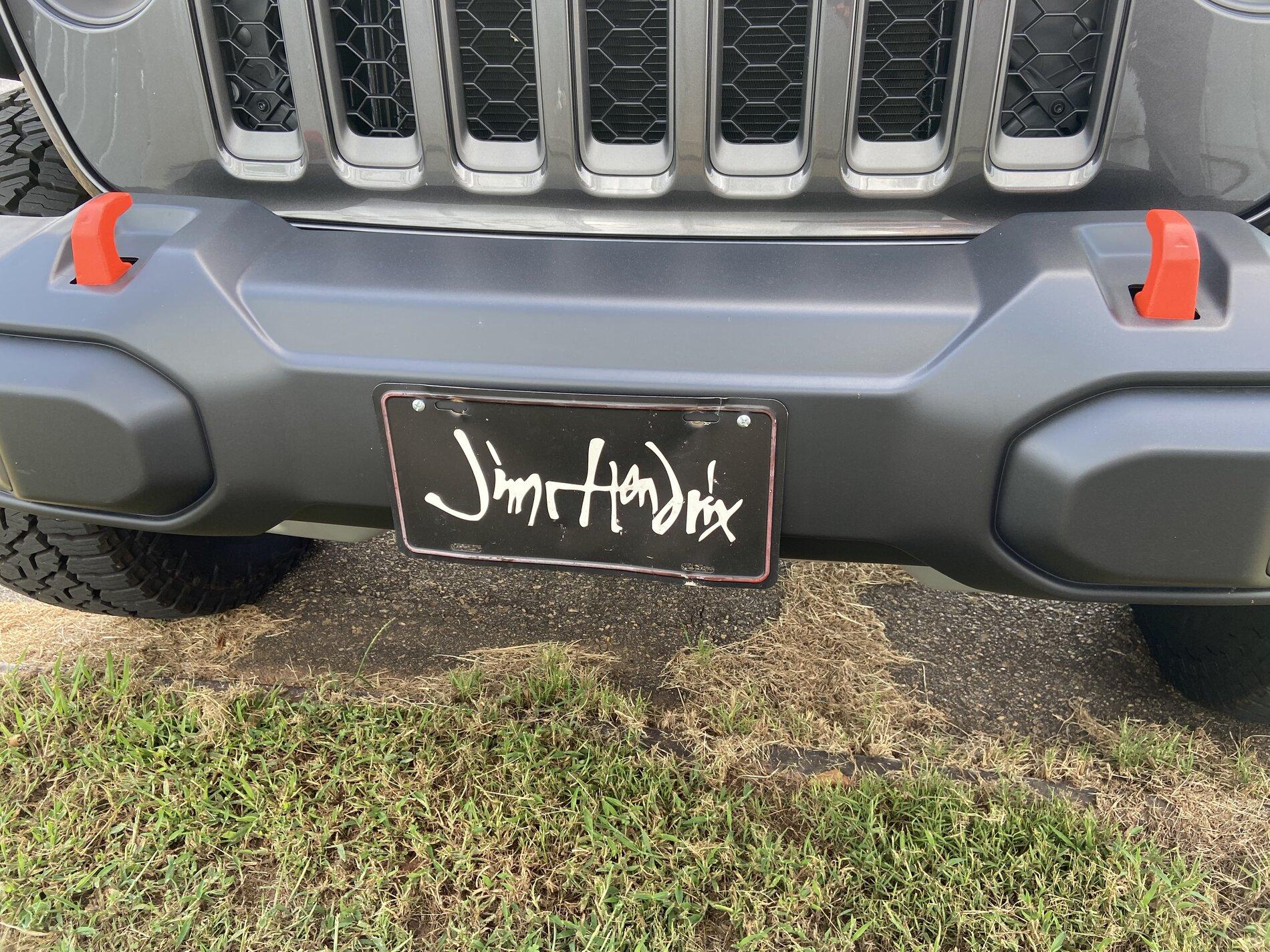 Jeep Gladiator Front Bumper License Plate Frame 2021-09-14 17.00.05