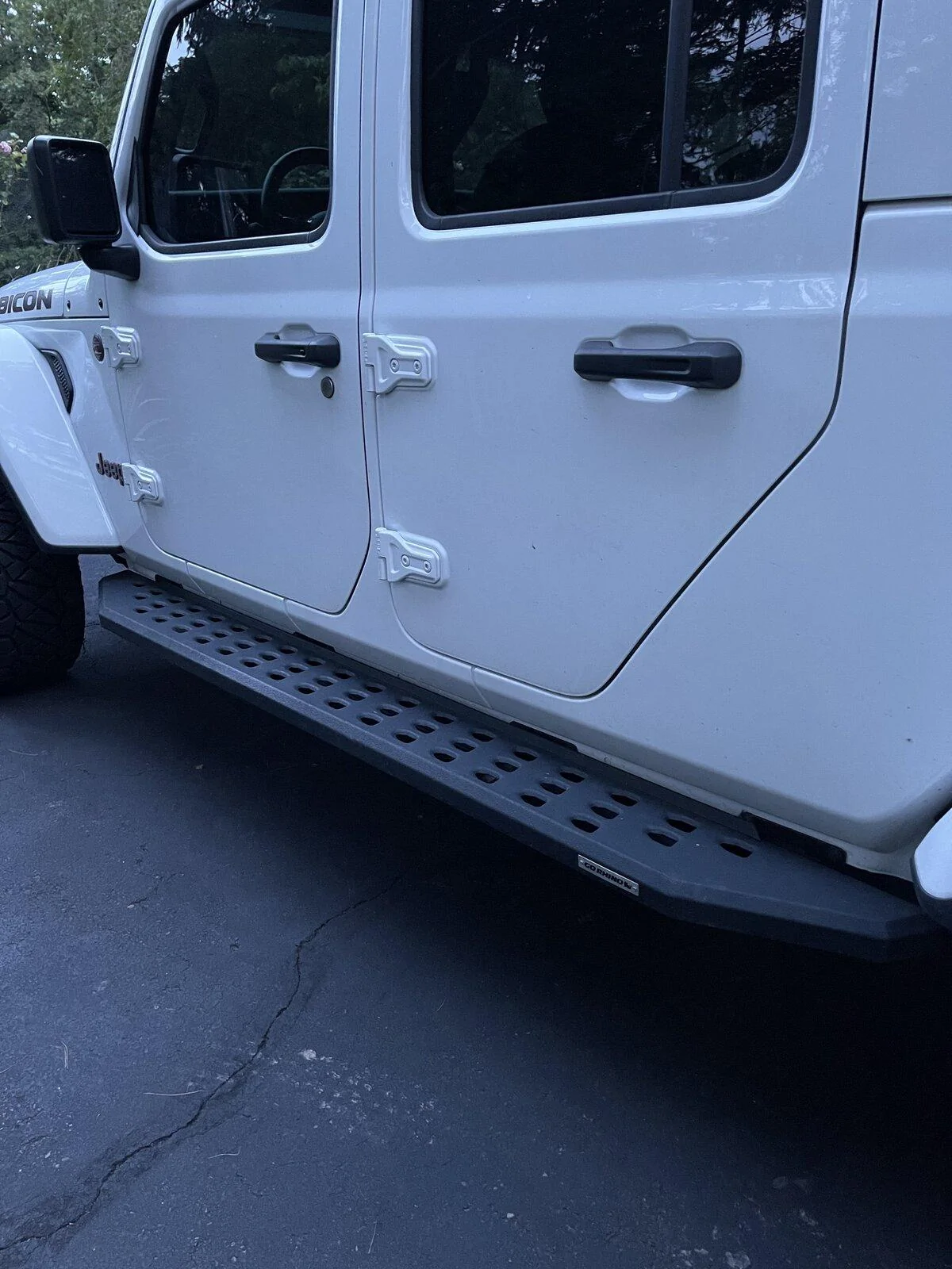 Jeep Gladiator Go Rhino boards RB20 Bedline F8A9DE16-9752-40FD-9E39-077BF7578FF2
