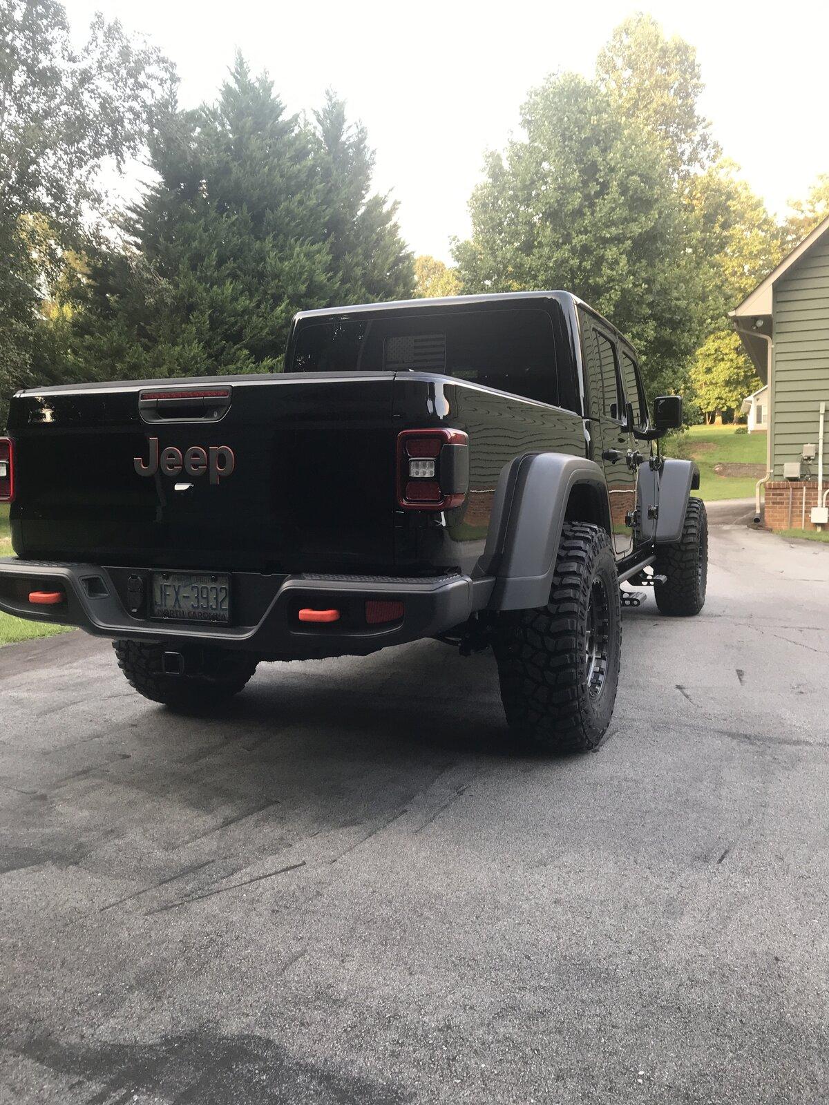 Jeep Gladiator 35s and No Lift Thread DA04AD3D-7060-4CA7-85A5-211D7BD65177