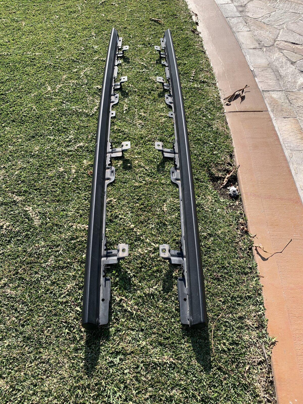 Jeep Gladiator Gladiator Rubicon rock rails F3036FFF-14D9-4643-84B6-D03F1FE7933C