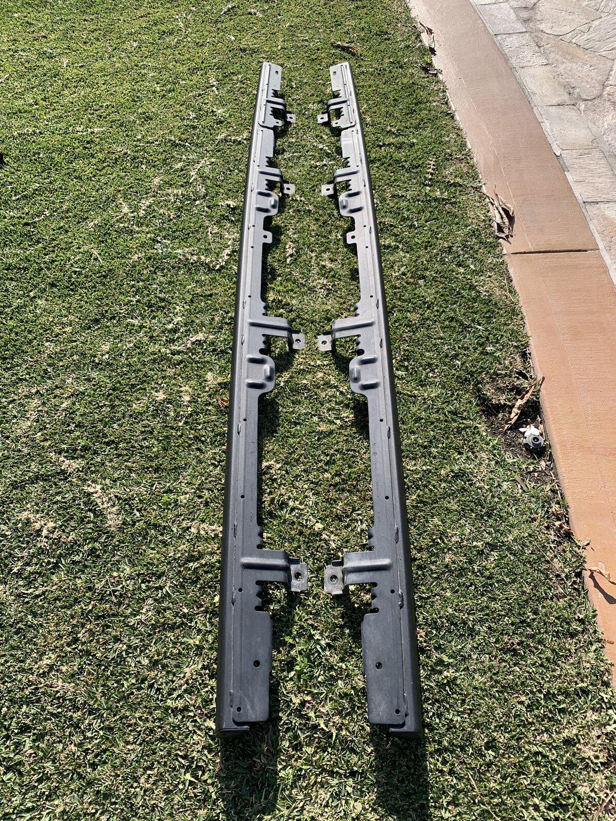 Jeep Gladiator Gladiator Rubicon rock rails 4E521C6A-85C6-4A62-9A05-56EC3E5E0B90