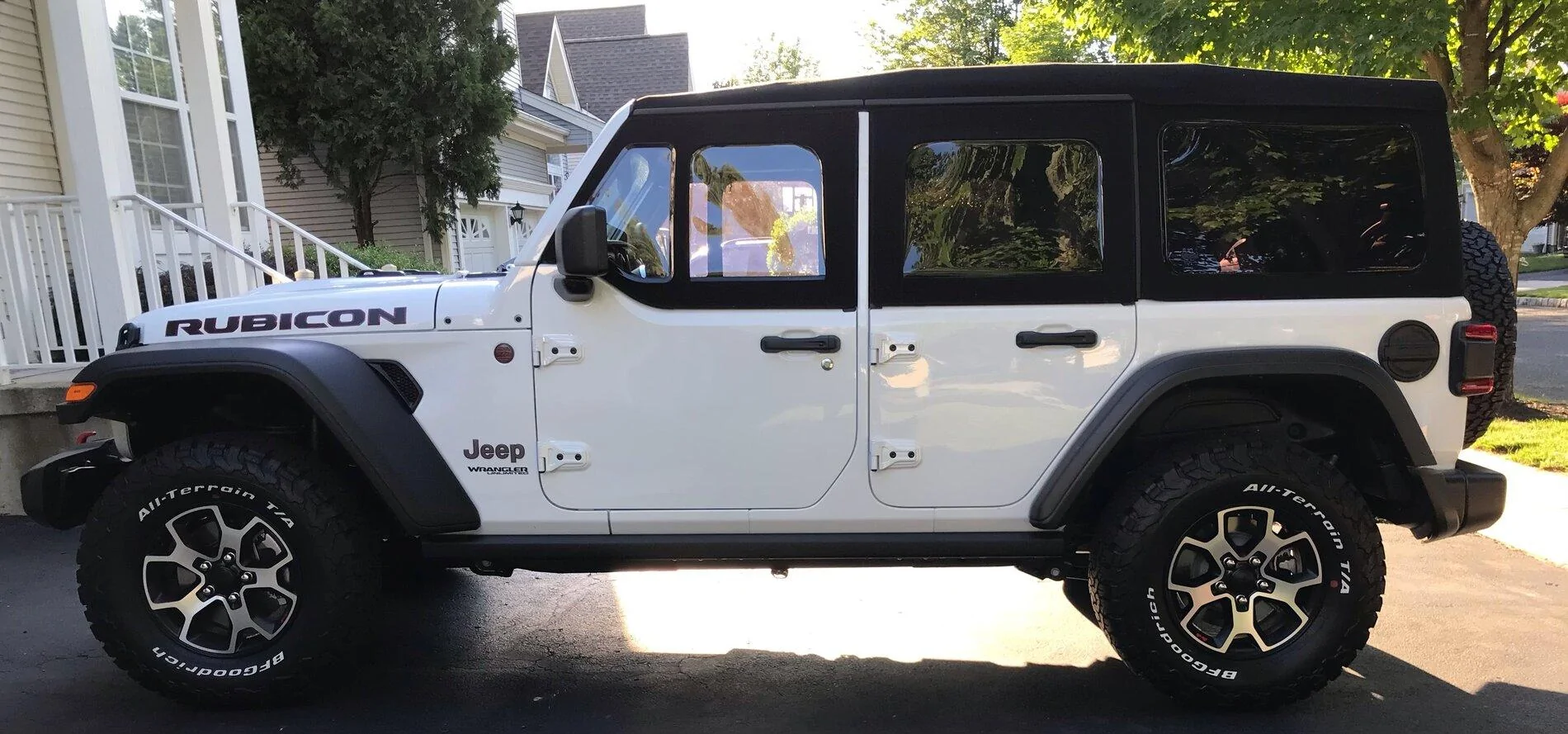 Jeep Gladiator Jeep Performance Parts (JPP) Introduces New Half Doors For Gladiator (as Part of Dual-Door Group) 8A9B9CF2-7B88-4939-9572-F7FA37429C10