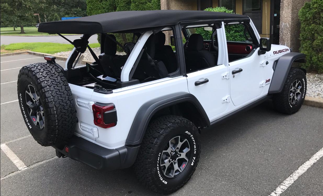 Jeep Gladiator Jeep Performance Parts (JPP) Introduces New Half Doors For Gladiator (as Part of Dual-Door Group) 117C8240-83D7-4E83-8724-44F337D8740E