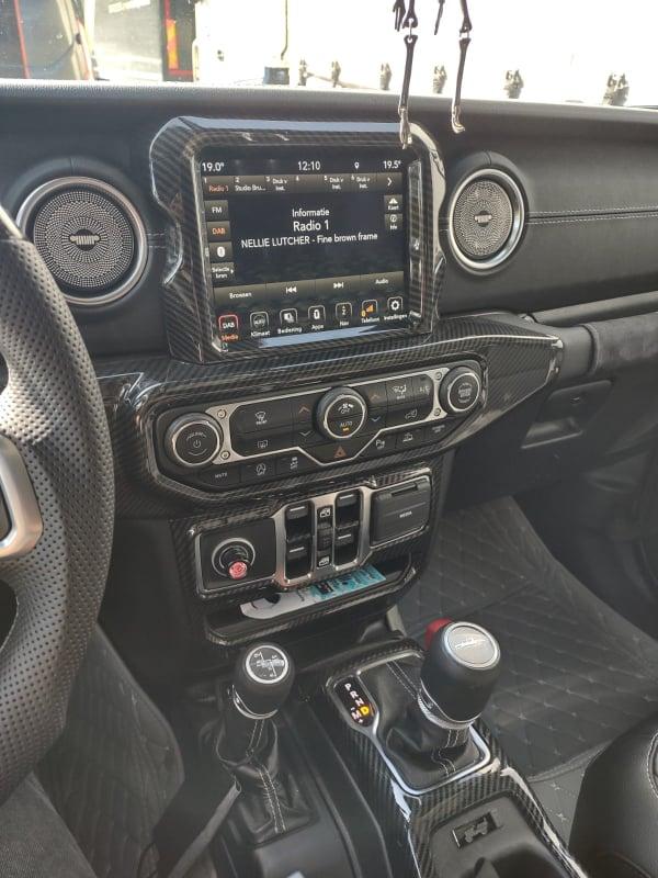 Jeep Gladiator Carbon fiber interior trims 5