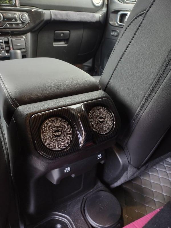 Jeep Gladiator Carbon fiber interior trims 2