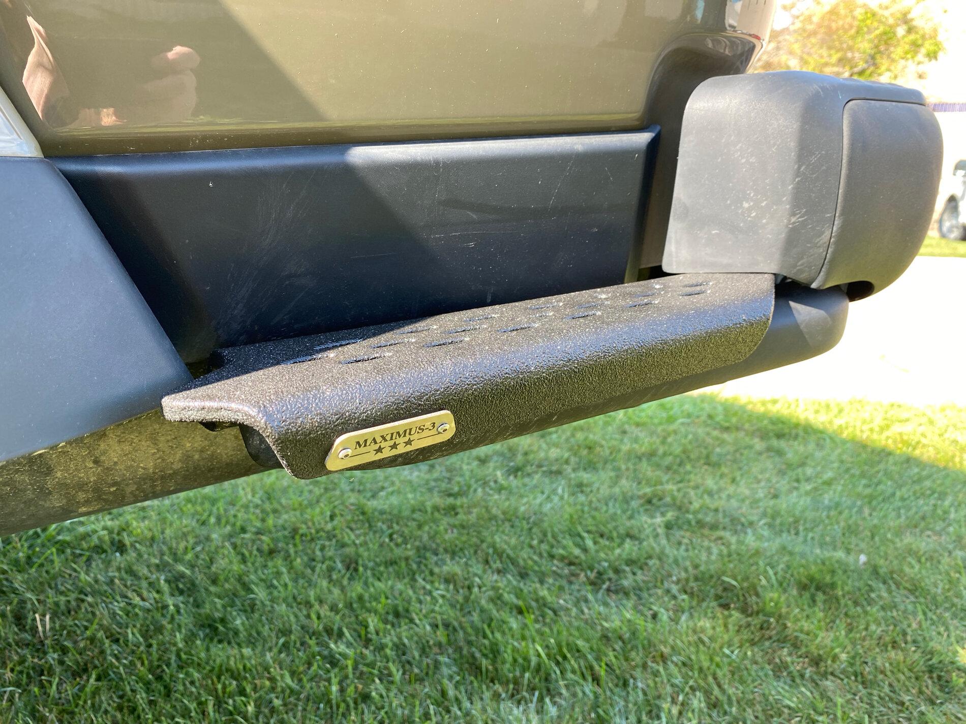 Jeep Gladiator New Maximus-3 Products in the Works! Rear Sliders, Hoop & Snorkel RubiStep_003