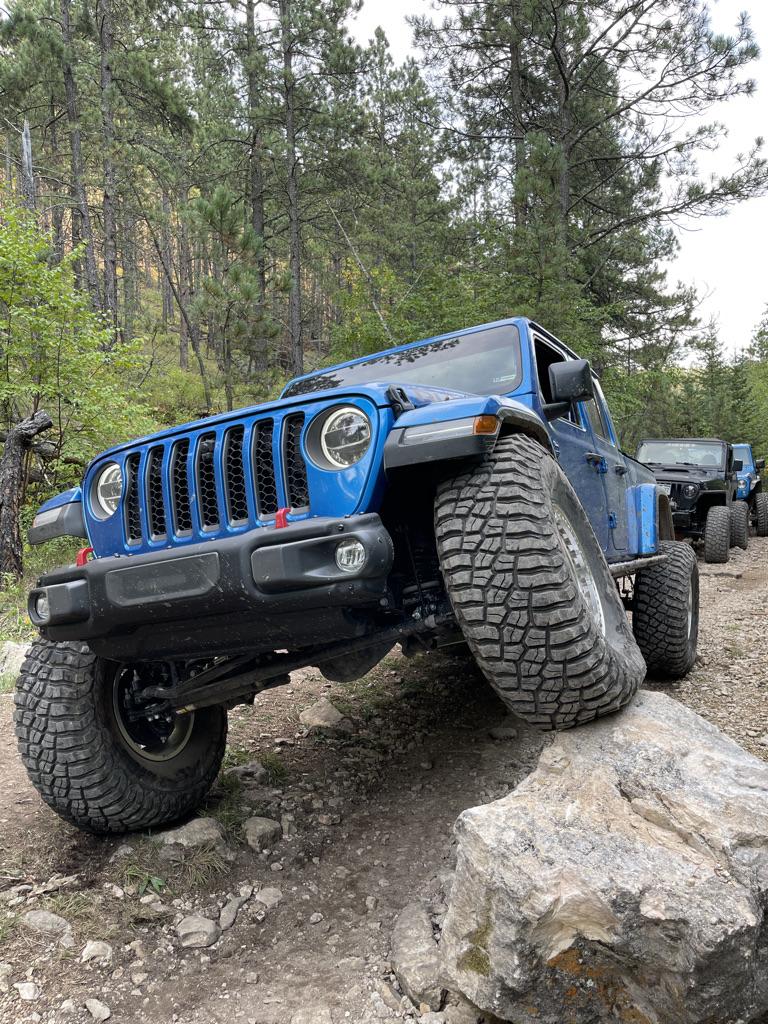 Jeep Gladiator Rock crawling the JTRD (Rubicon Diesel) in South Dakota B12AF29F-59B3-46D5-8A79-DA2A2CA5816D_1_105_c