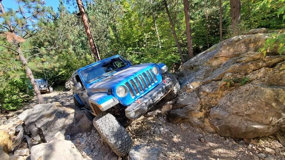 Jeep Gladiator Rock crawling the JTRD (Rubicon Diesel) in South Dakota 555A1BB6-D6E0-42B2-B9E1-BE4A04DC7D27