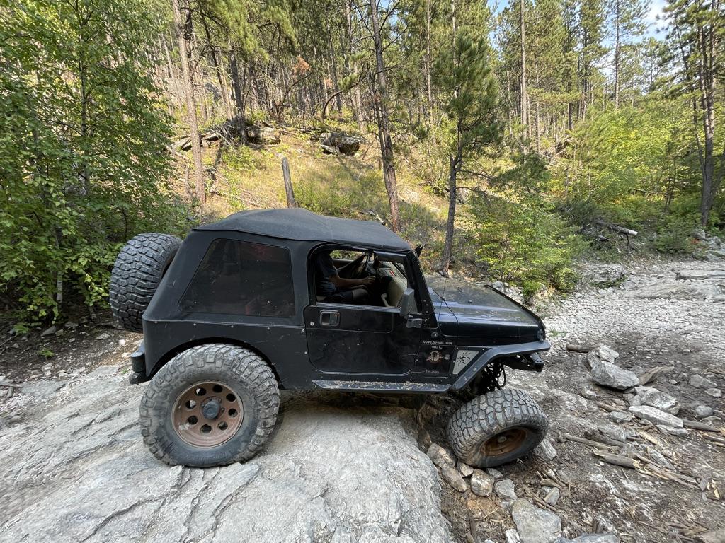 Jeep Gladiator Rock crawling the JTRD (Rubicon Diesel) in South Dakota CB0C6053-5A0C-4755-99B2-7ACDC0F41ABD_1_105_c
