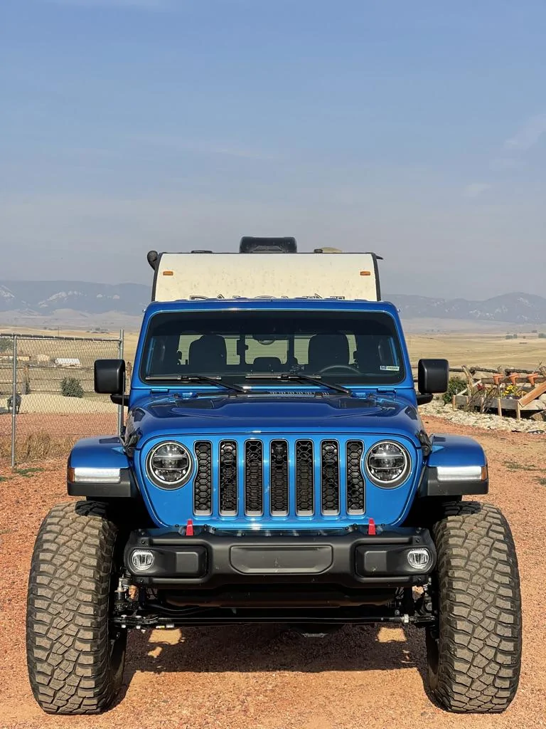 Jeep Gladiator Rock crawling the JTRD (Rubicon Diesel) in South Dakota 7FE9F4B2-39B4-4EA6-AE5C-D9F6FF6D4C0C_1_105_c
