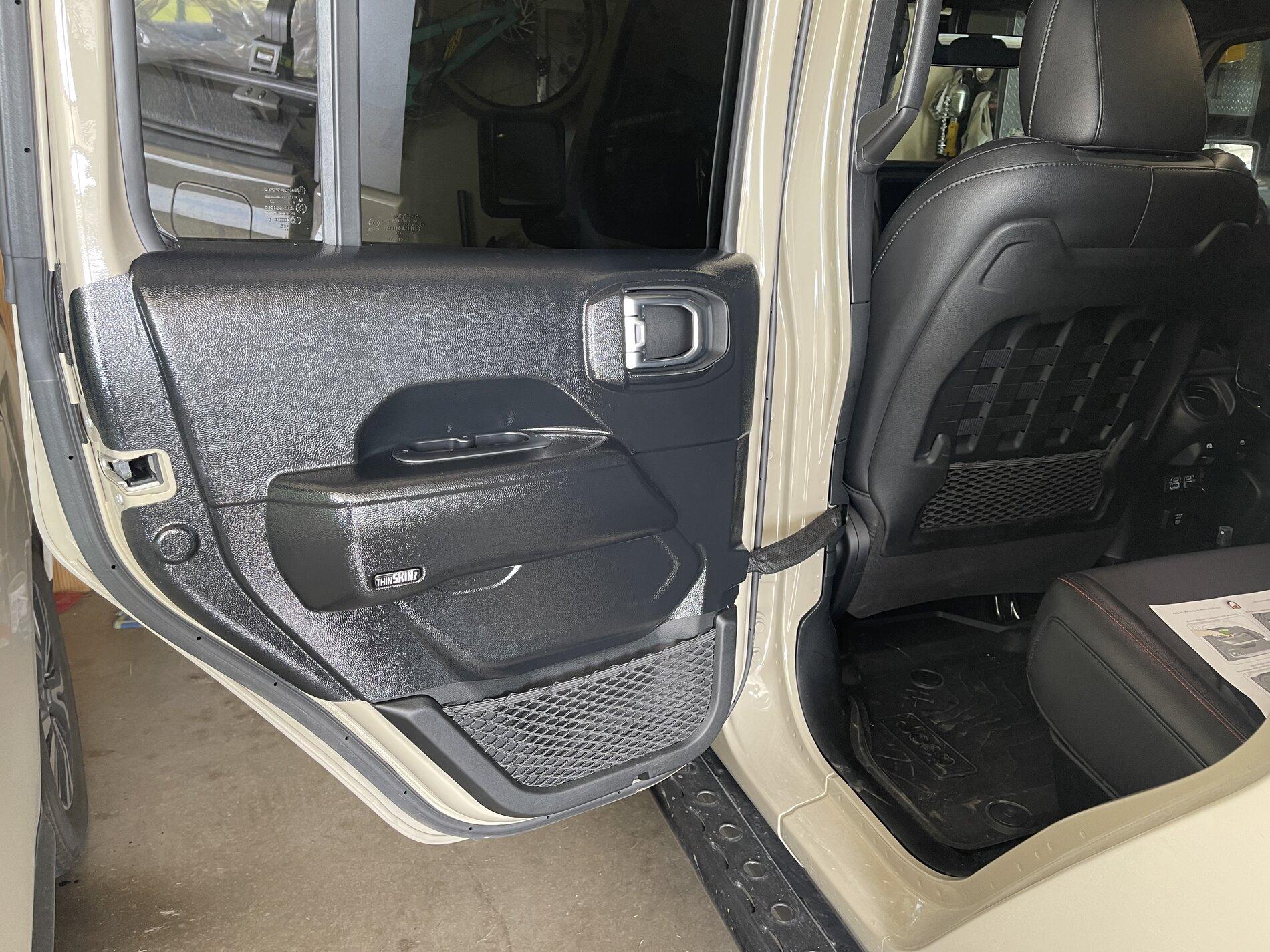 Jeep Gladiator ThinSkinz® - Shields for Jeep Gladiator doors 08AD8DCD-DE68-4BE8-A3A9-B8AFFD0B4B9B